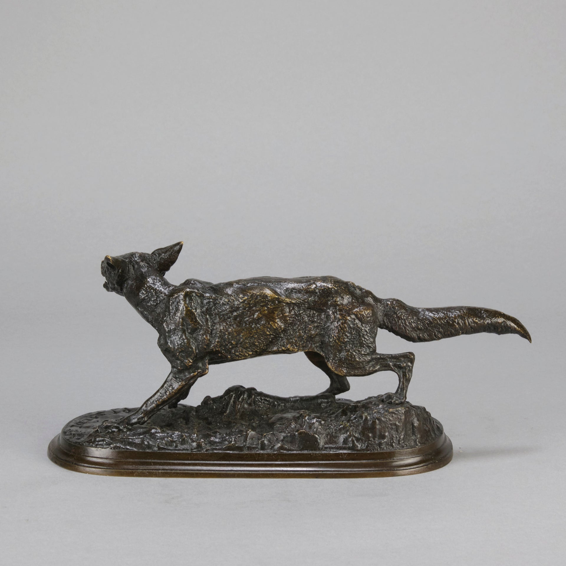 Mene bronze Fox