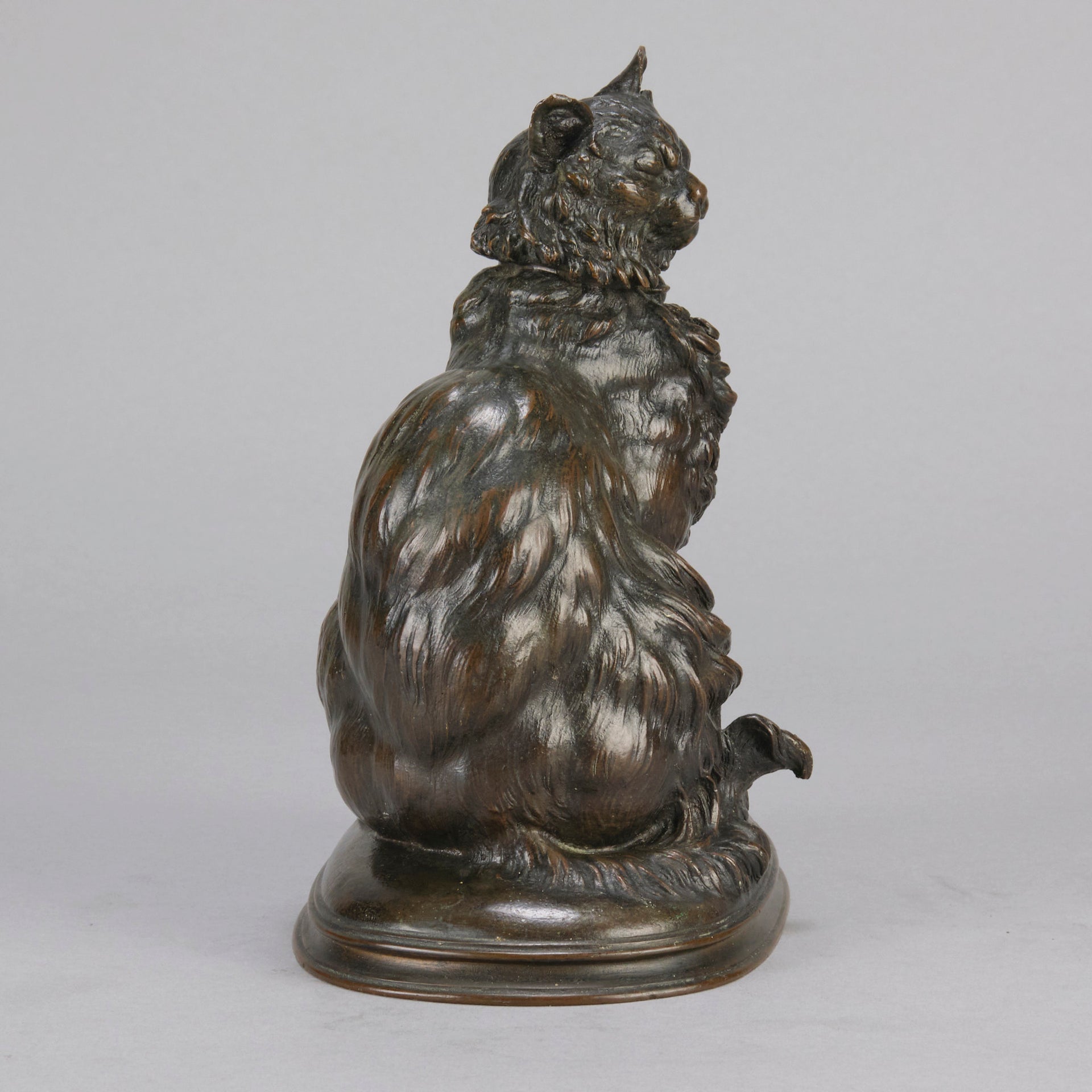 Pautrot bronze cat and kitten