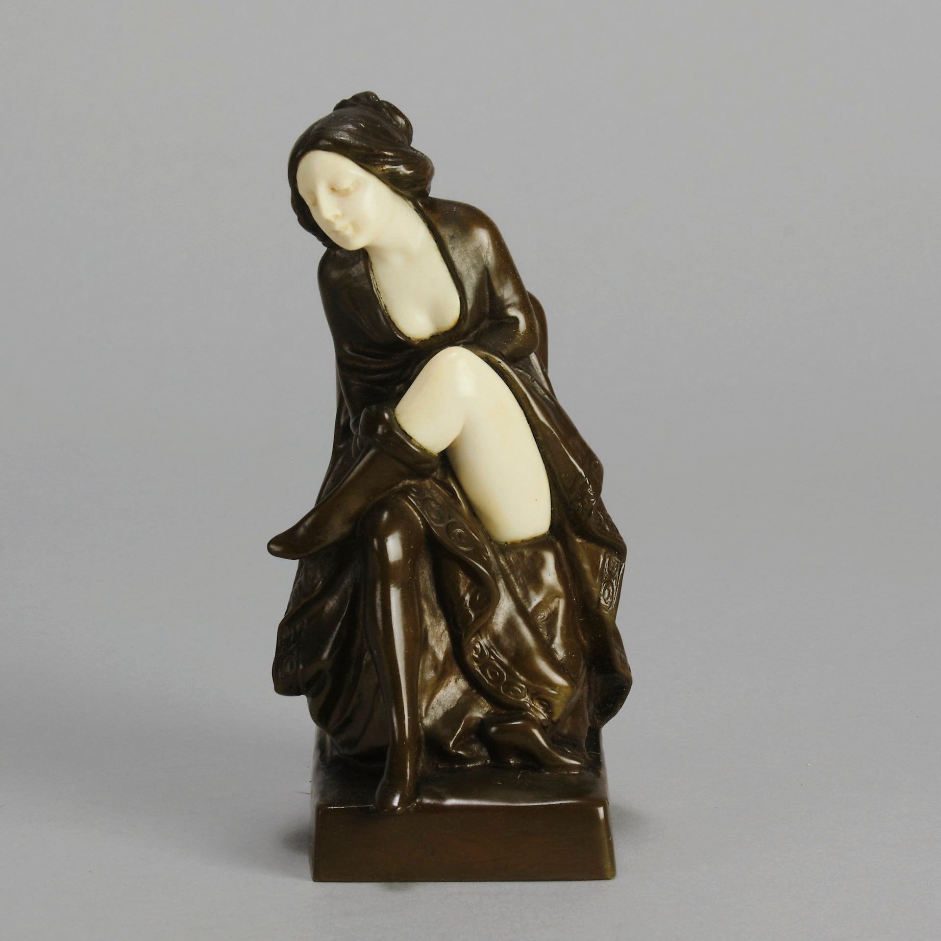 Peter Tereszczuk Bronze - Girl Undressing  - Hickmet Fine Arts