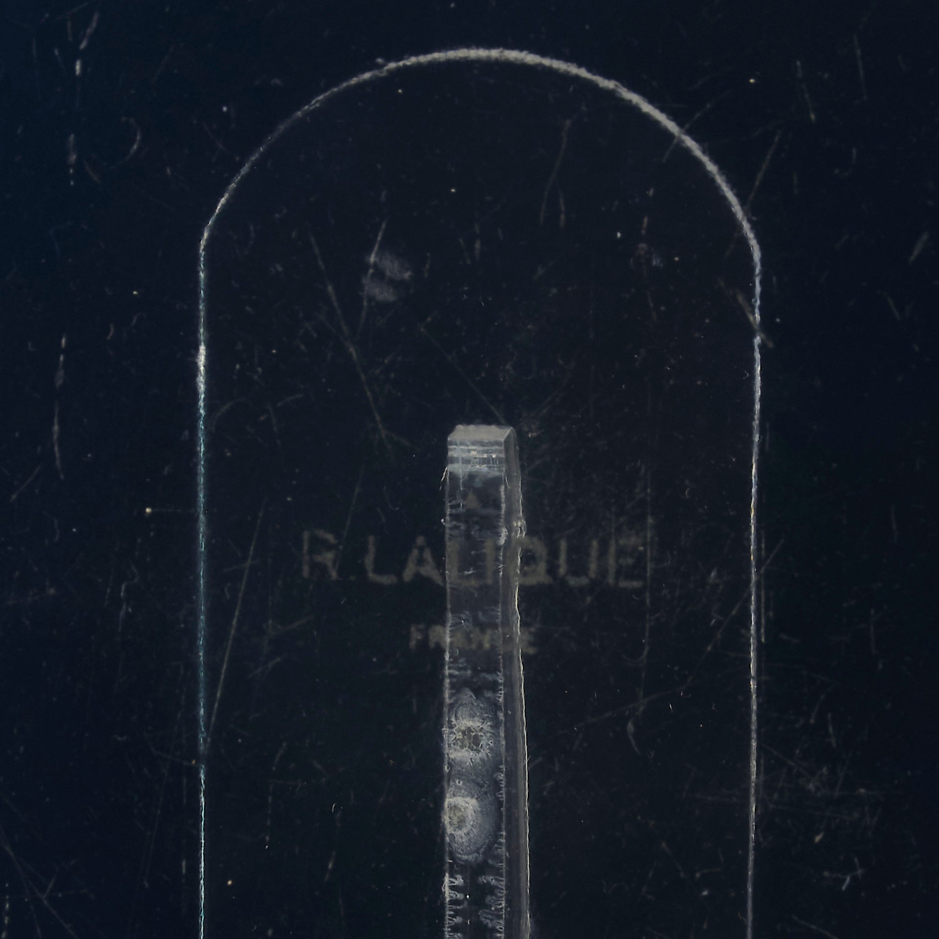 Lalique Perruches Bowl - Art Deco Glass Lalique - Hickmet Fine Arts