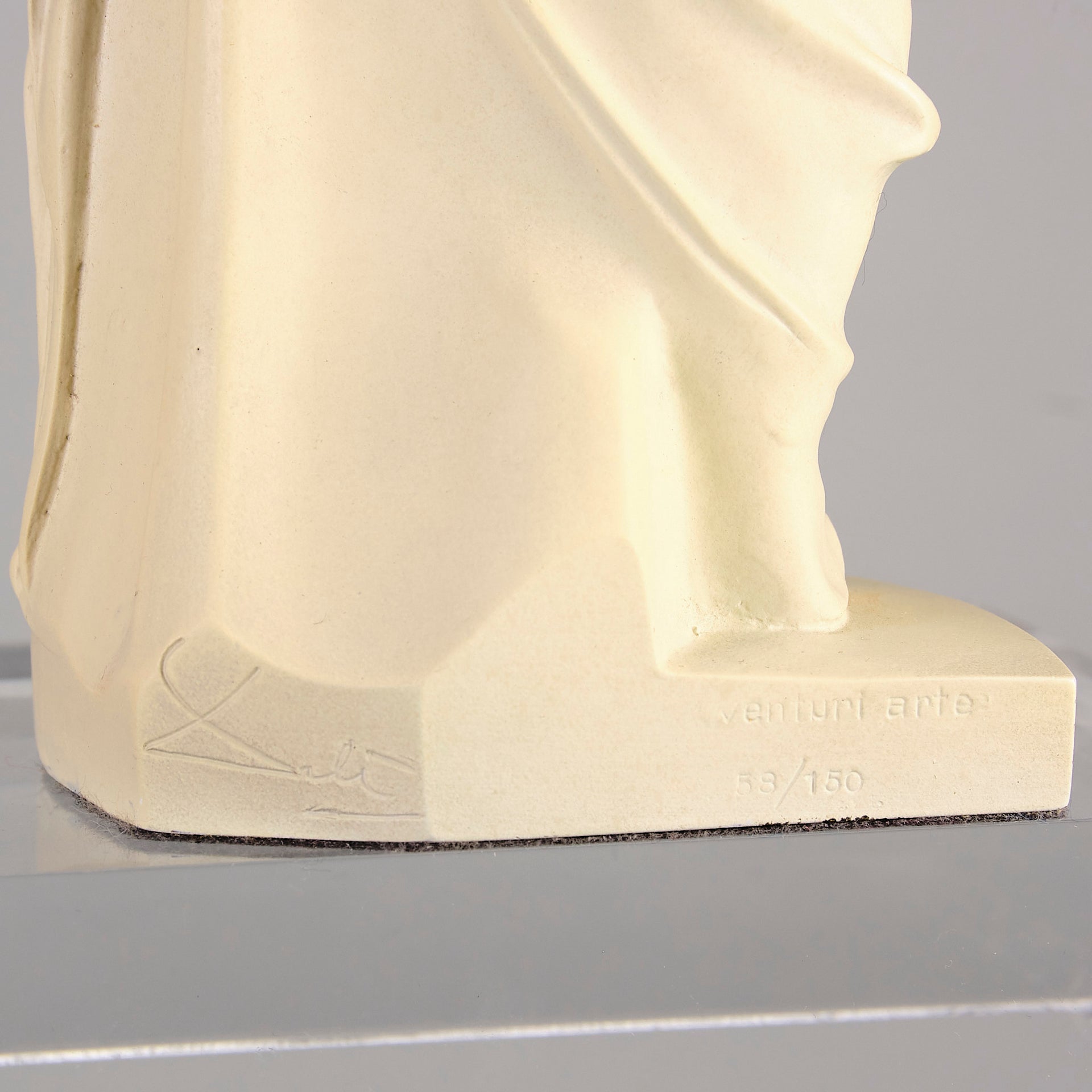 Salvador Dali Venus - Venus de Milo aux Tiroirs - Hickmet Fine Arts