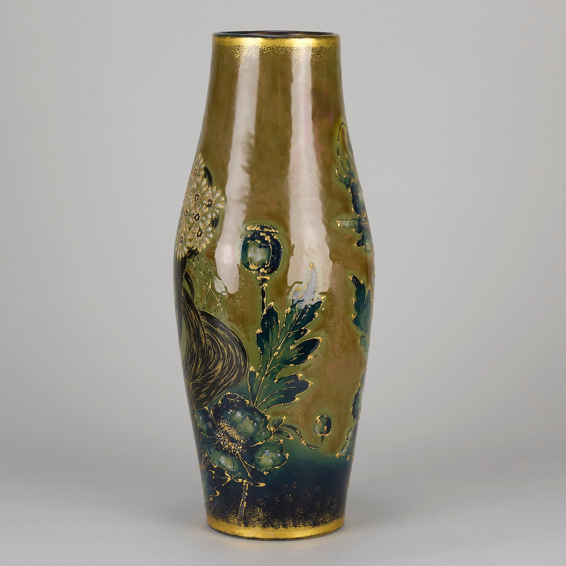 "Art Nouveau Vase" by Spitzendorf - Hickmet Fine Arts 