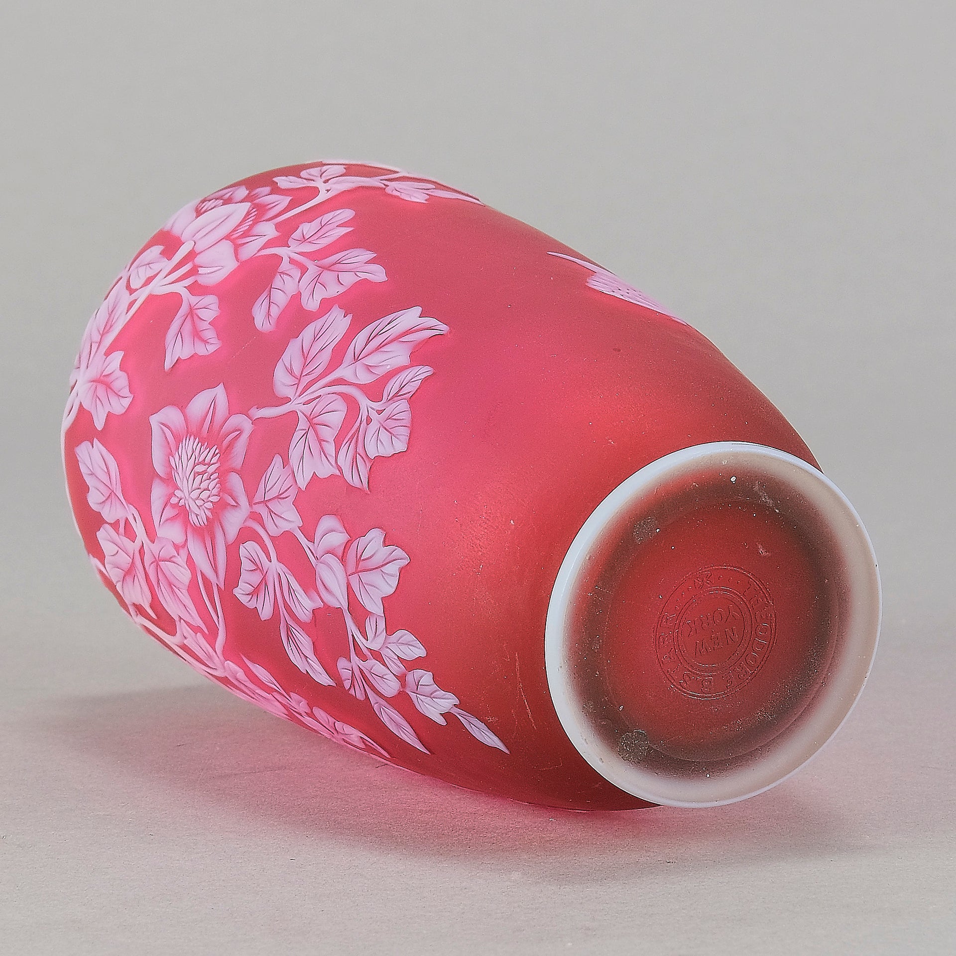 Floral Cameo Vase - Thomas Webb - Hickmet Fine Arts 