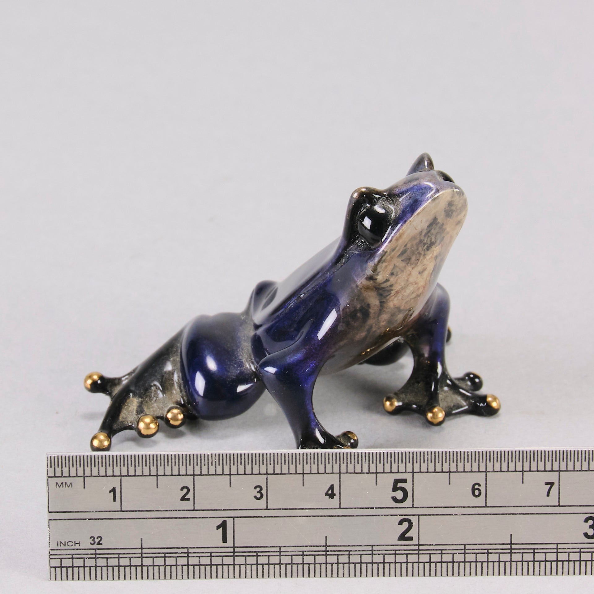 Tinsel Bronze Frog by Cotterill