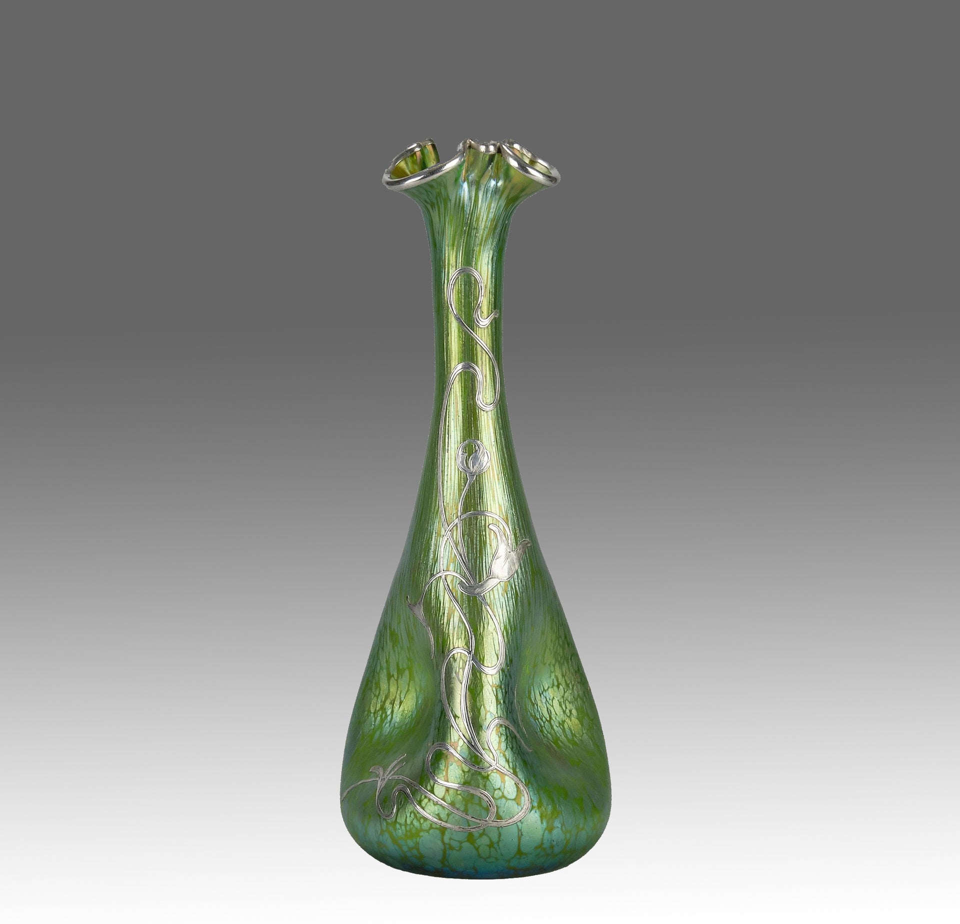 Trefoil Loetz Vase - Art Nouveau Glass - Hickmet Fine Arts 