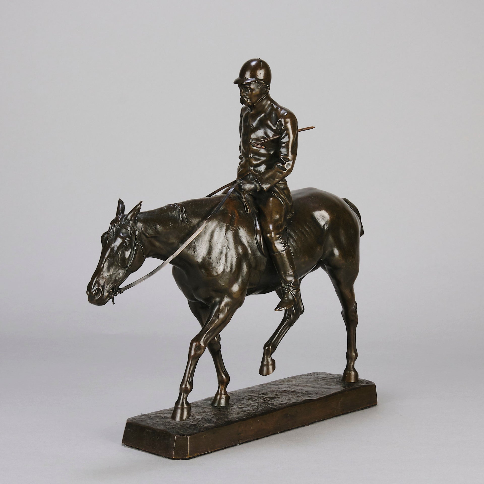 "After the Hunt" - Walter Roche Bronze - Hickmet Fine Arts 