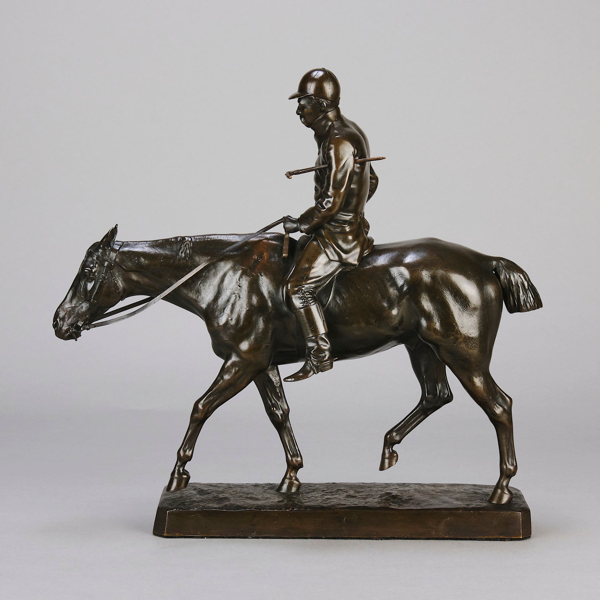 "After the Hunt" - Walter Roche Bronze - Hickmet Fine Arts 