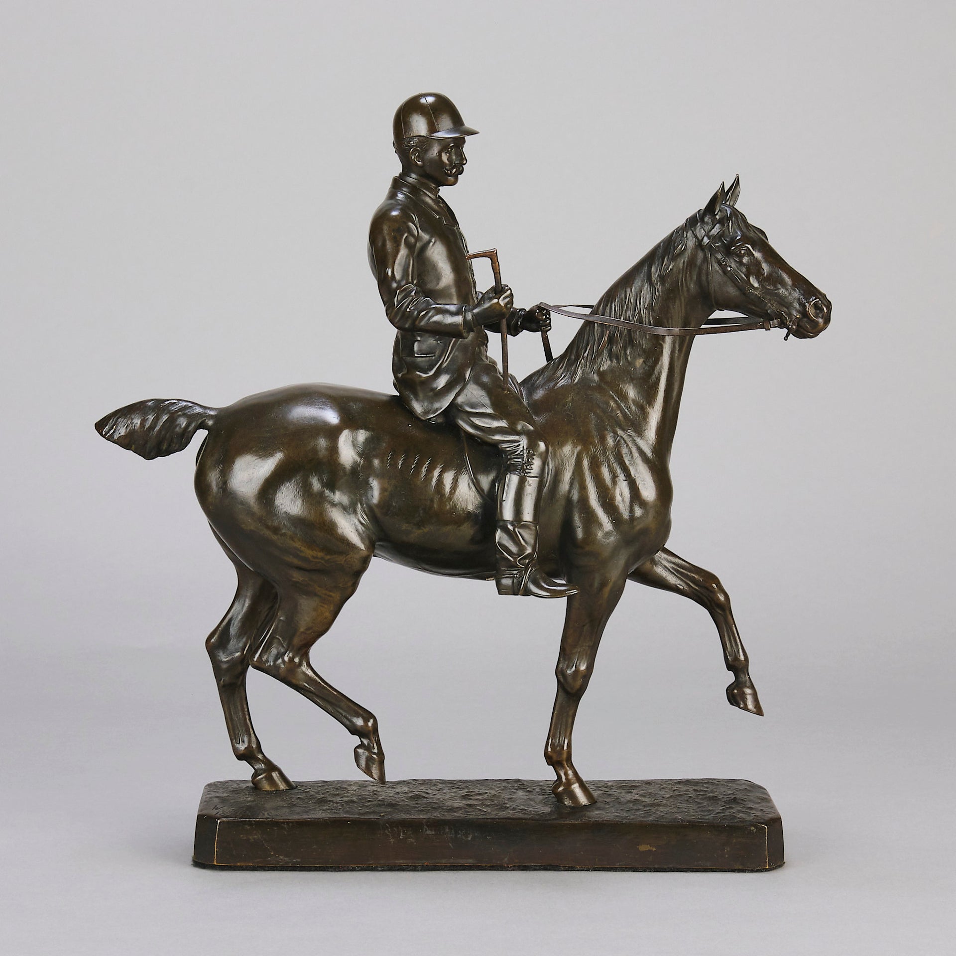"Before the Hunt" - Walter Roche Bronze - Hickmet Fine Arts