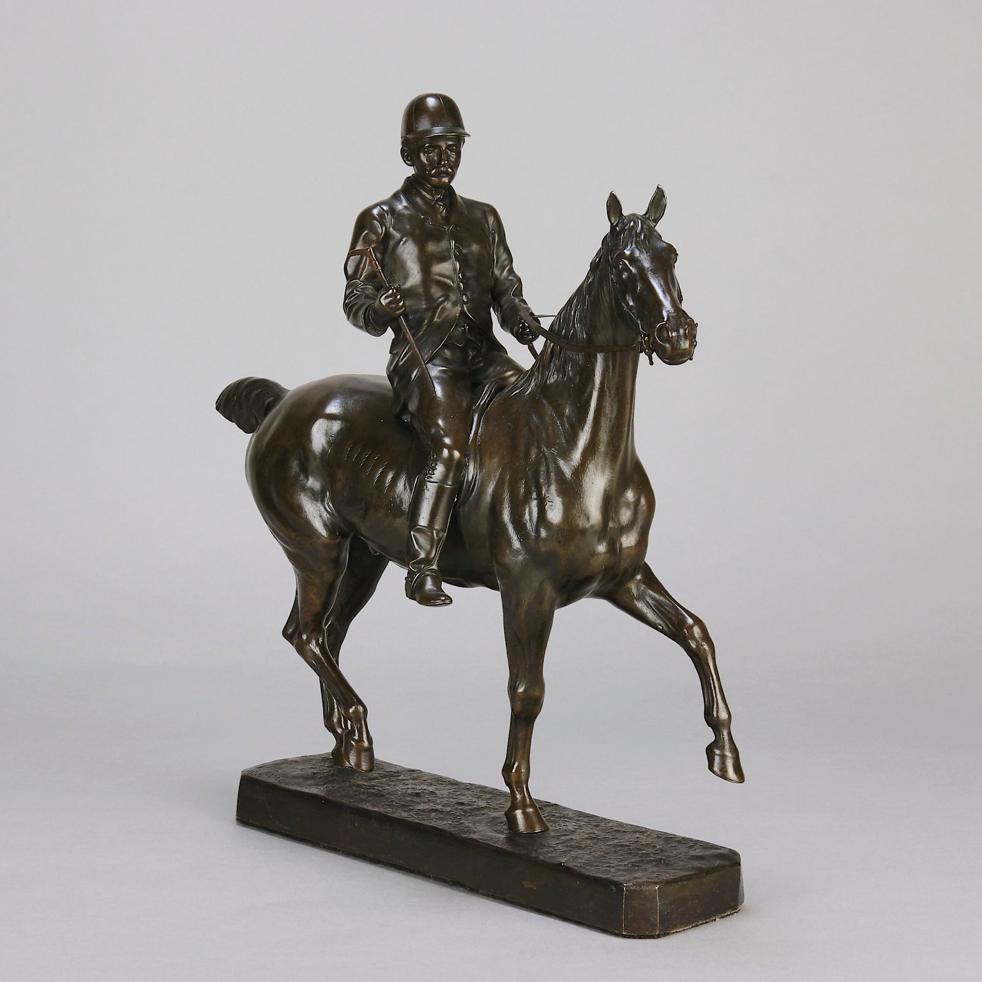 "Before the Hunt" - Walter Roche Bronze - Hickmet Fine Arts