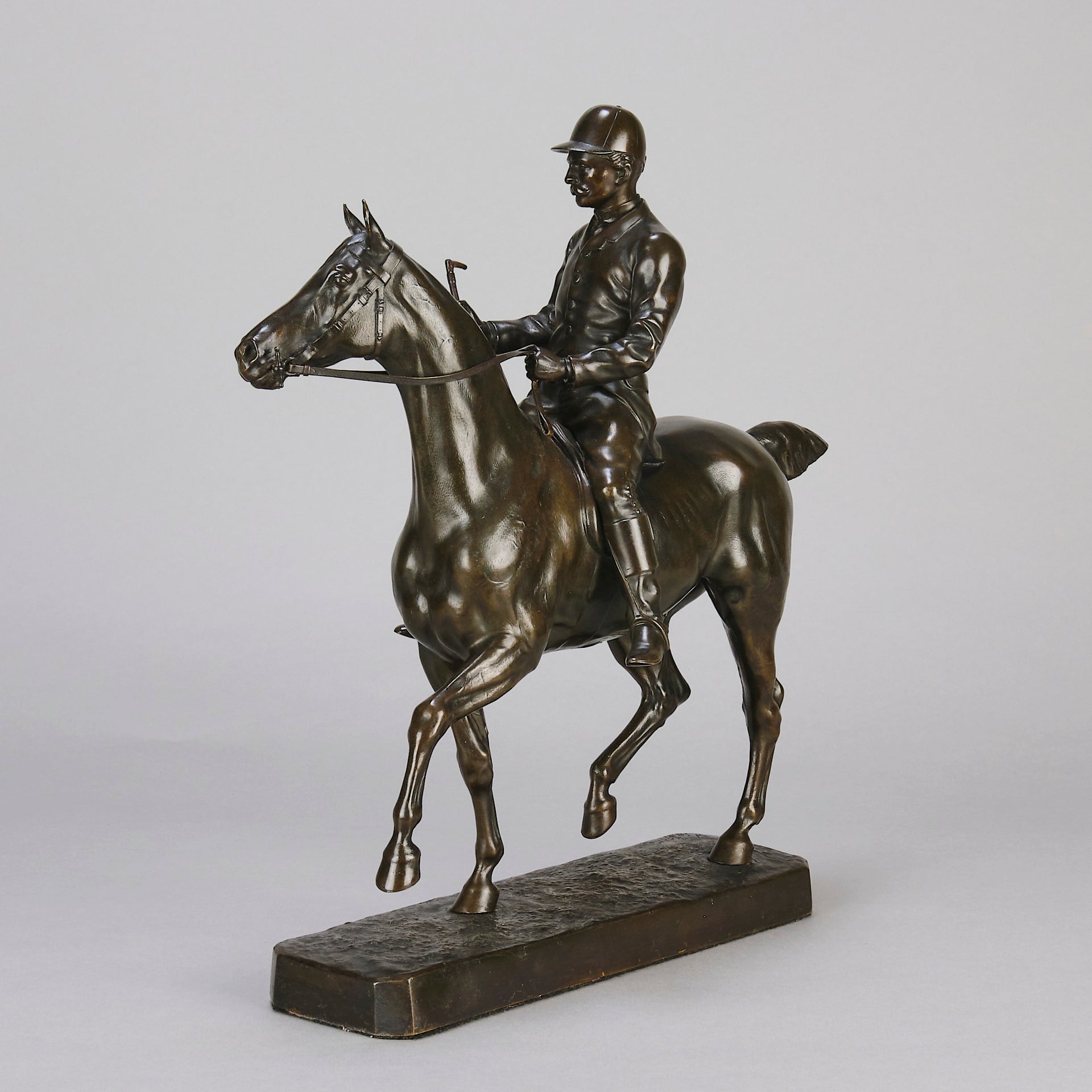 "Before the Hunt" - Walter Roche Bronze - Hickmet Fine Arts