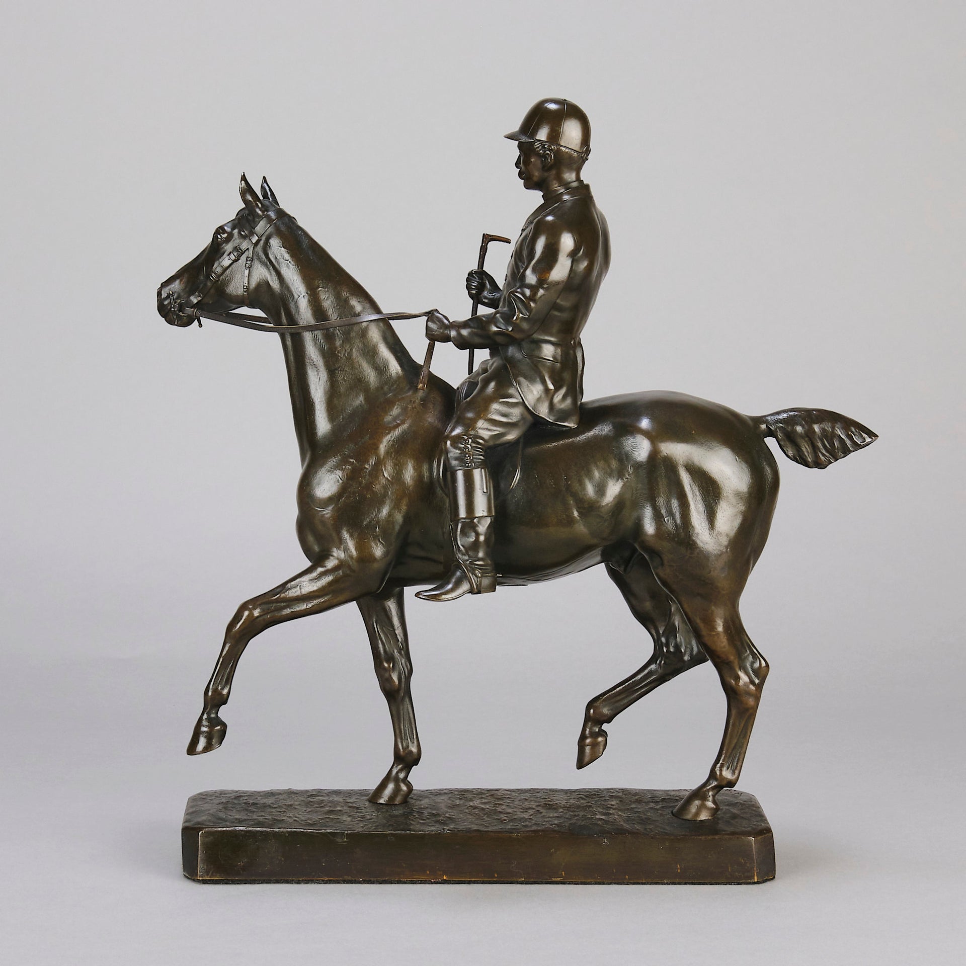 "Before the Hunt" - Walter Roche Bronze - Hickmet Fine Arts
