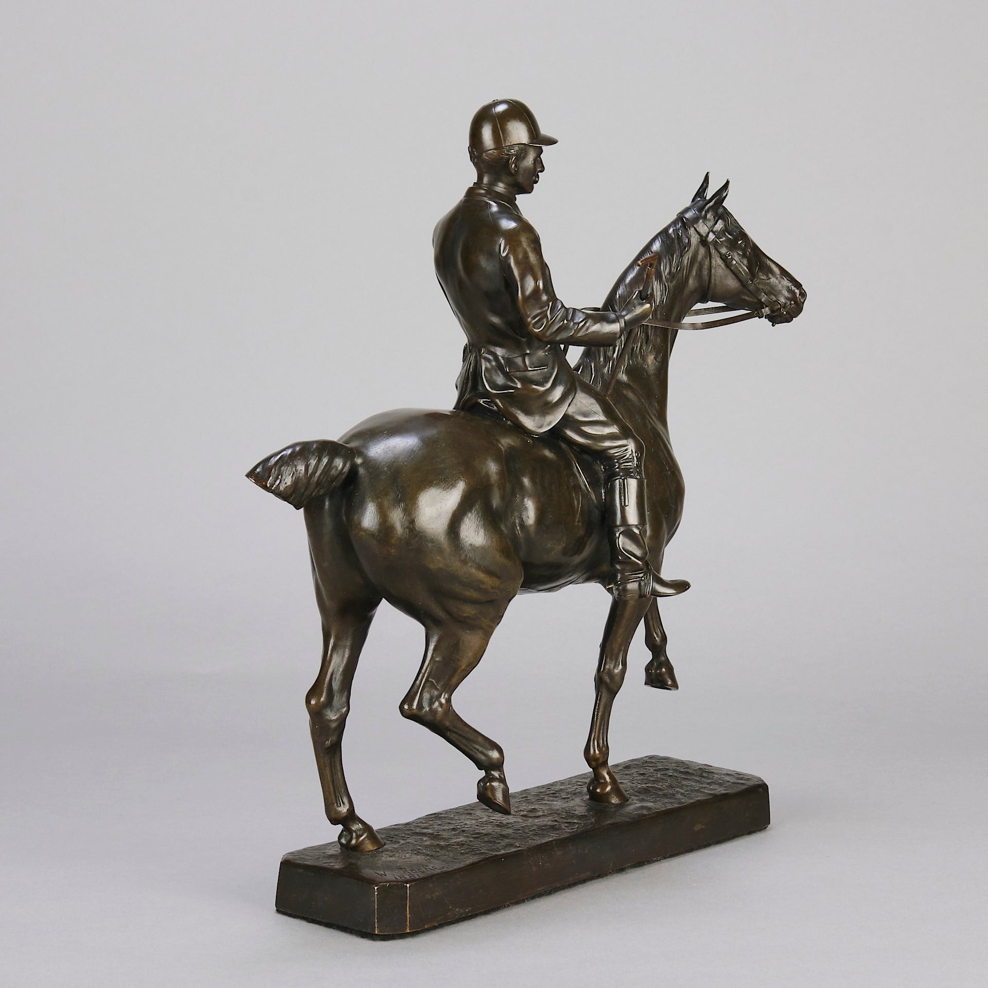 "Before the Hunt" - Walter Roche Bronze - Hickmet Fine Arts