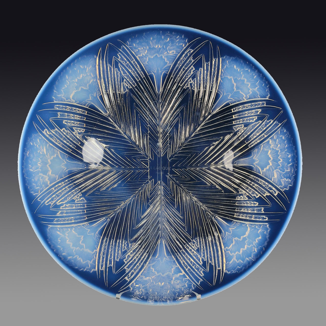 "Oeillets Salver" by René Lalique