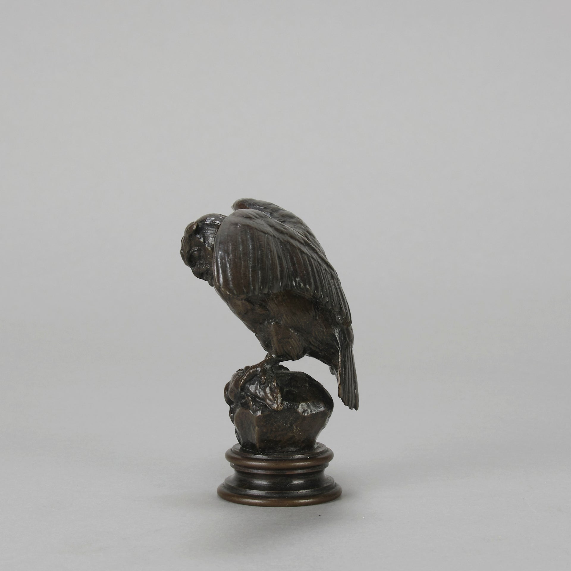 Hibou by Antoine Louis Barye - Antique Bronze Statue of an owl - Hickmet Fine Arts 