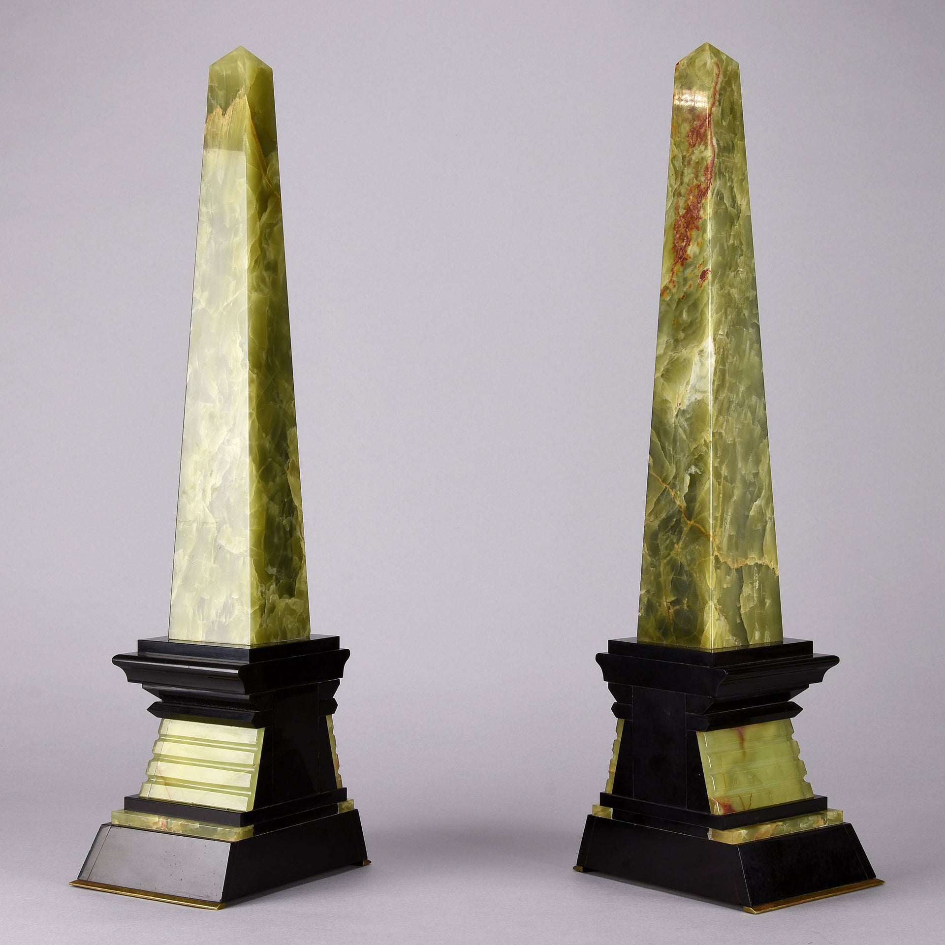 Marble & Onyx - Pair of Art Deco Obelisks - Hickmet Fine Arts 