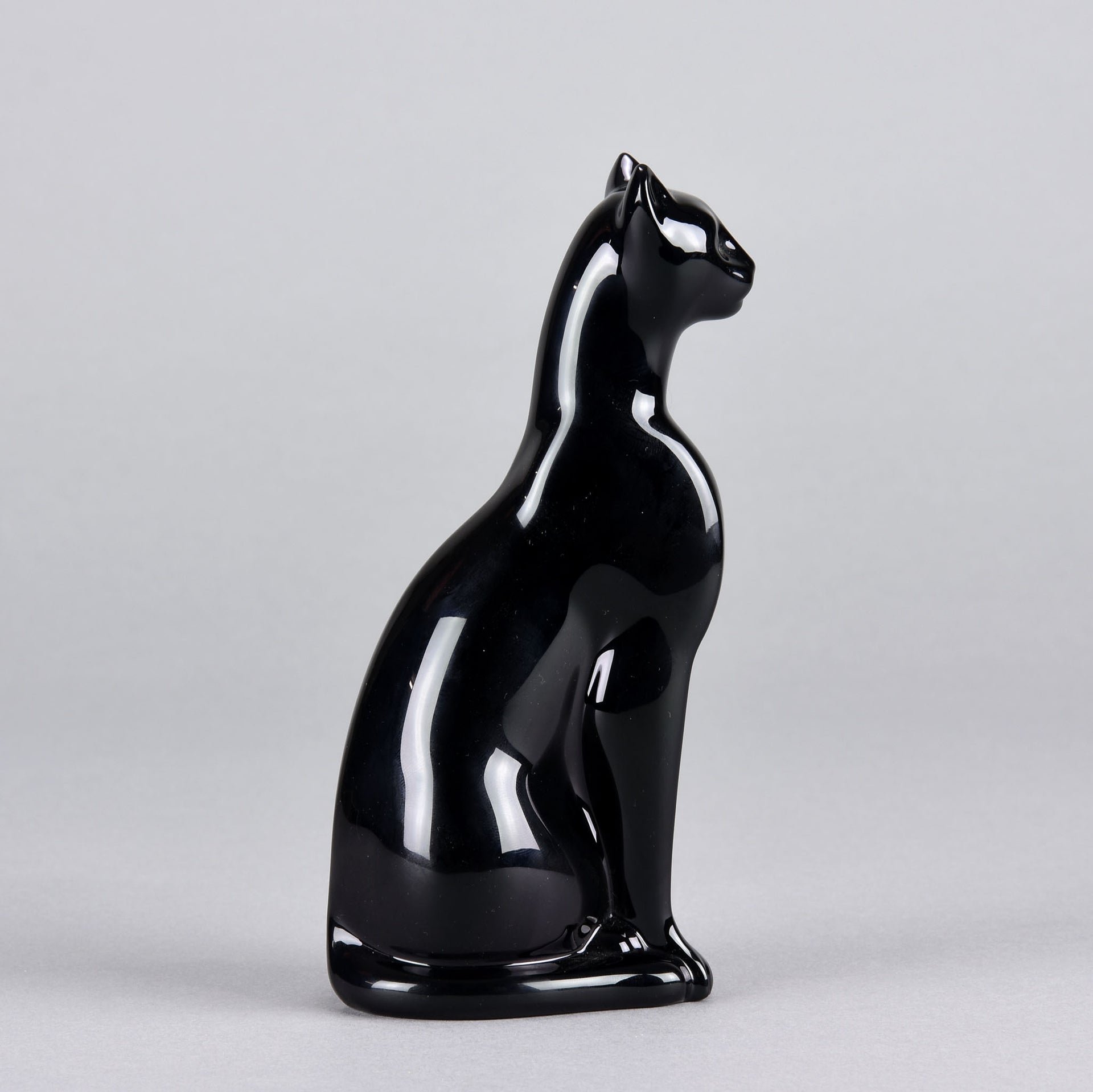 Baccarat Glass - Bacarrat Cat - Hickmet Fine Arts