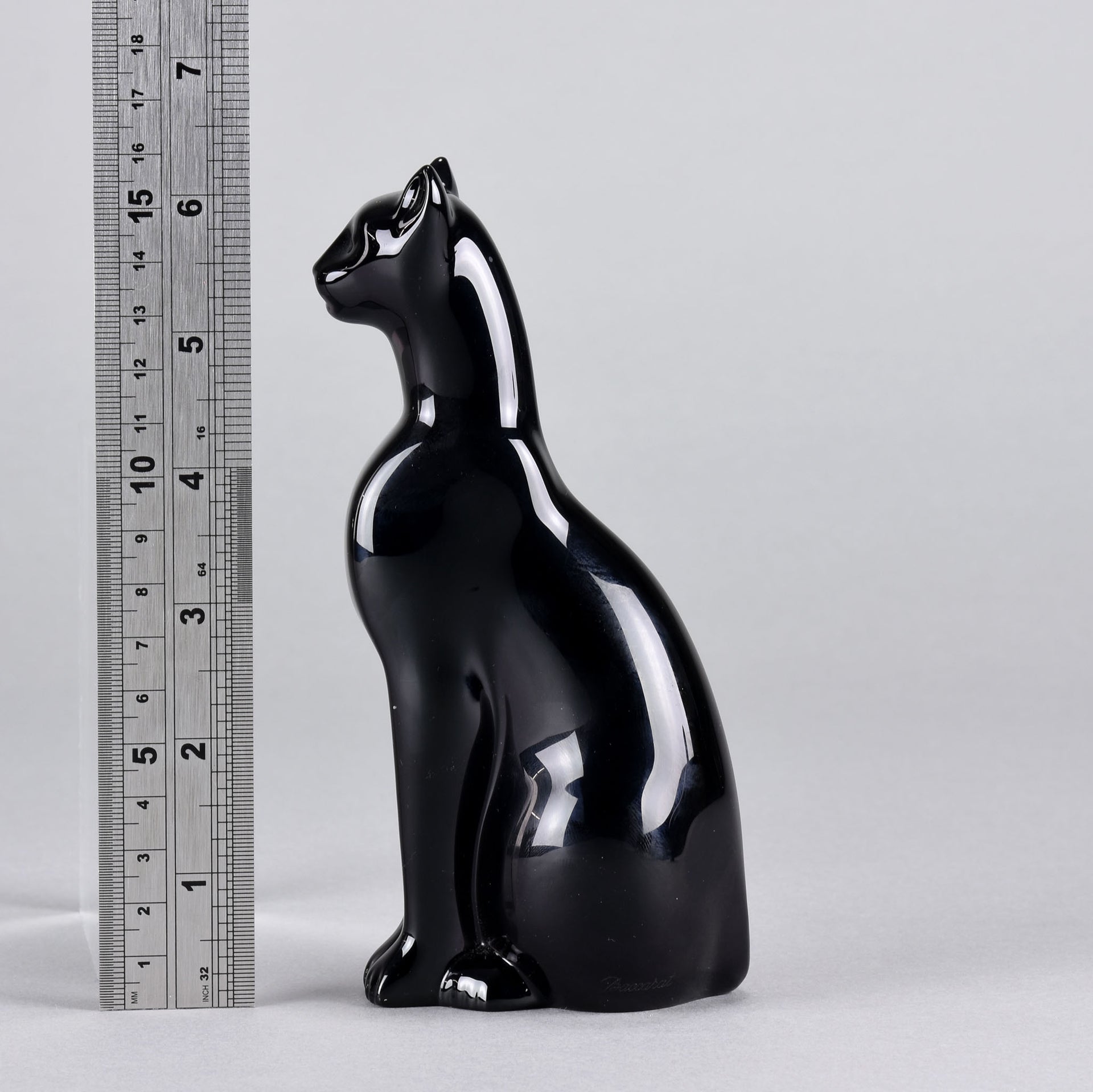 Baccarat Glass - Bacarrat Cat - Hickmet Fine Arts