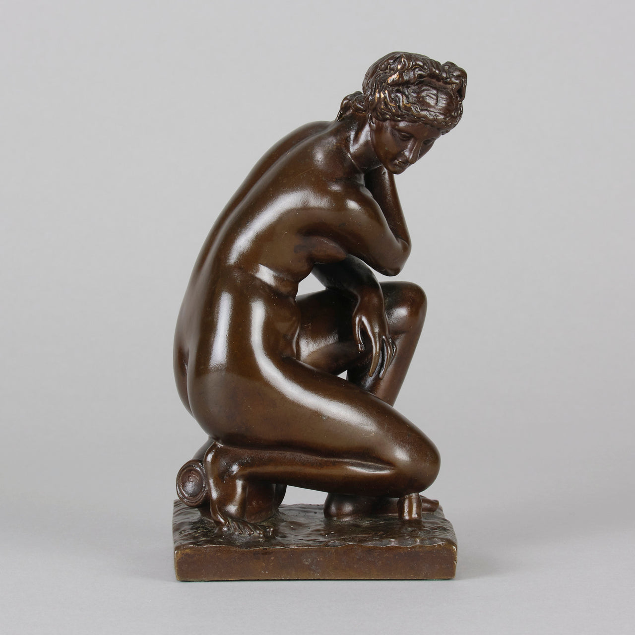 Ferdinand Barbedienne Bronze - Kneeling Venus - Antique Bronze - Hickmet Fine Arts 