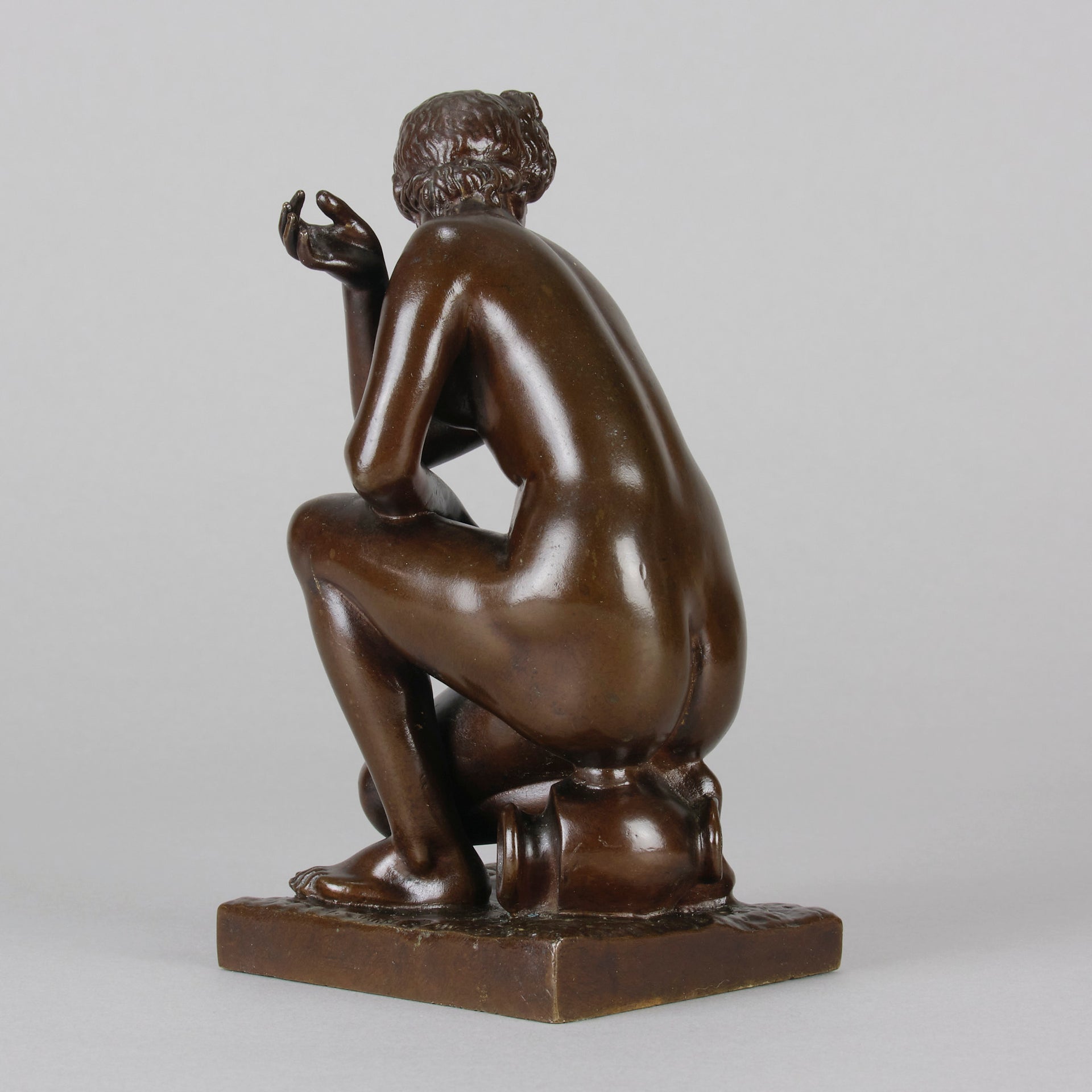 Ferdinand Barbedienne Bronze - Kneeling Venus - Antique Bronze - Hickmet Fine Arts 