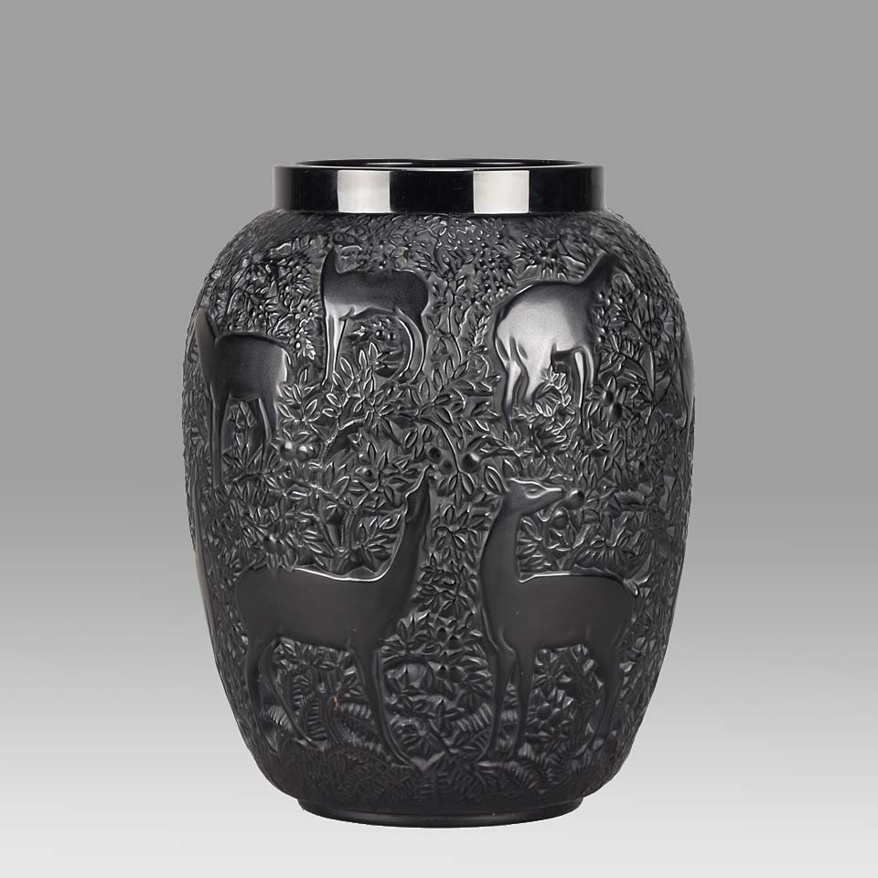 “Biches” glass vase by Lalique