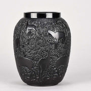 “Biches” glass vase by Lalique