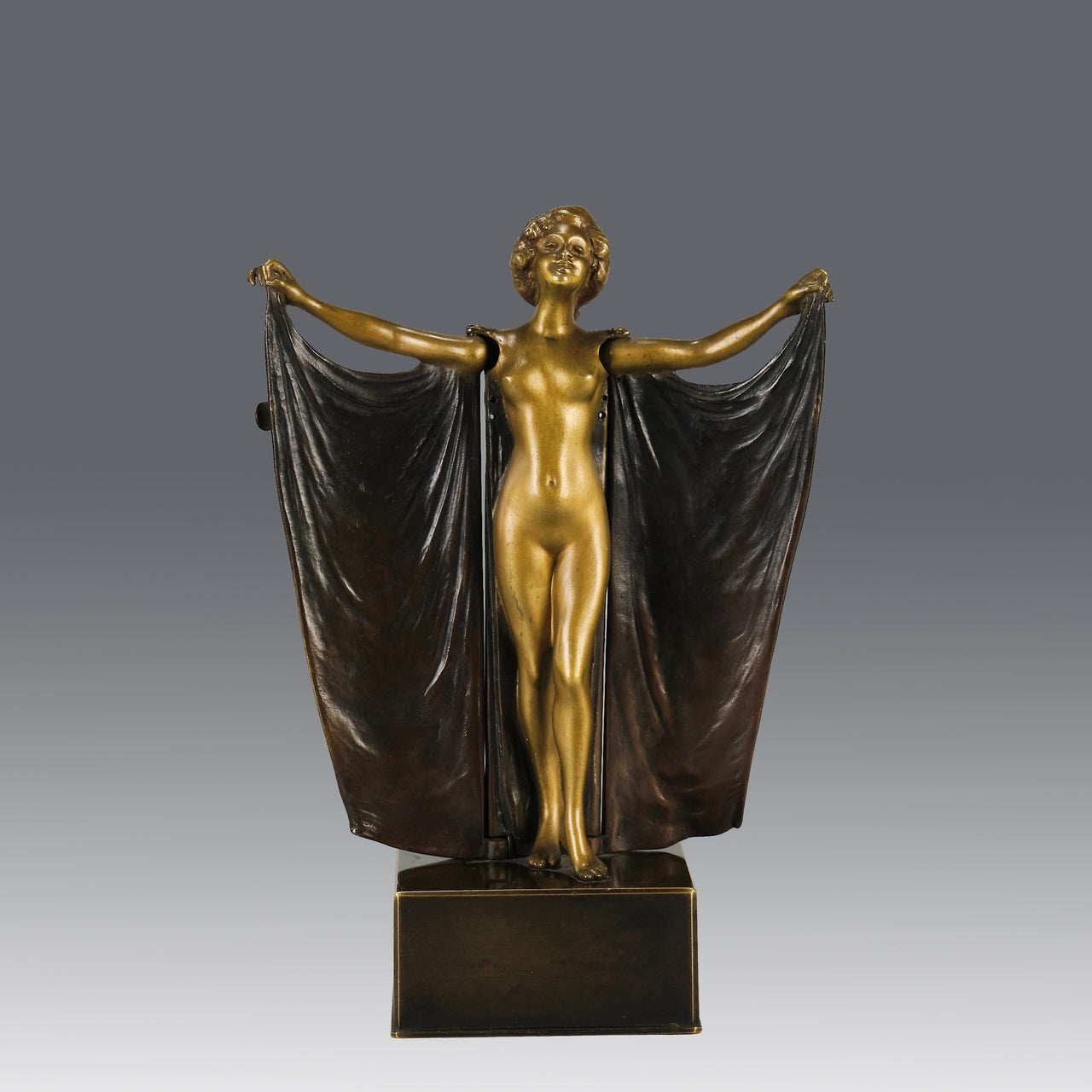 Cloaked Lady - Carl Kauba - Antique Bronze - Hickmet Fine Arts