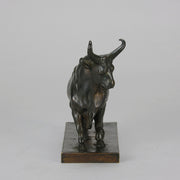 Taureau Romano Antique Bronze statue of a large bull by Jean-Baptiste Baptiste in a proud stance, the bronze exhibiting excellent hand chased surface detail and fine rich brown patina. Raised on an integral base 