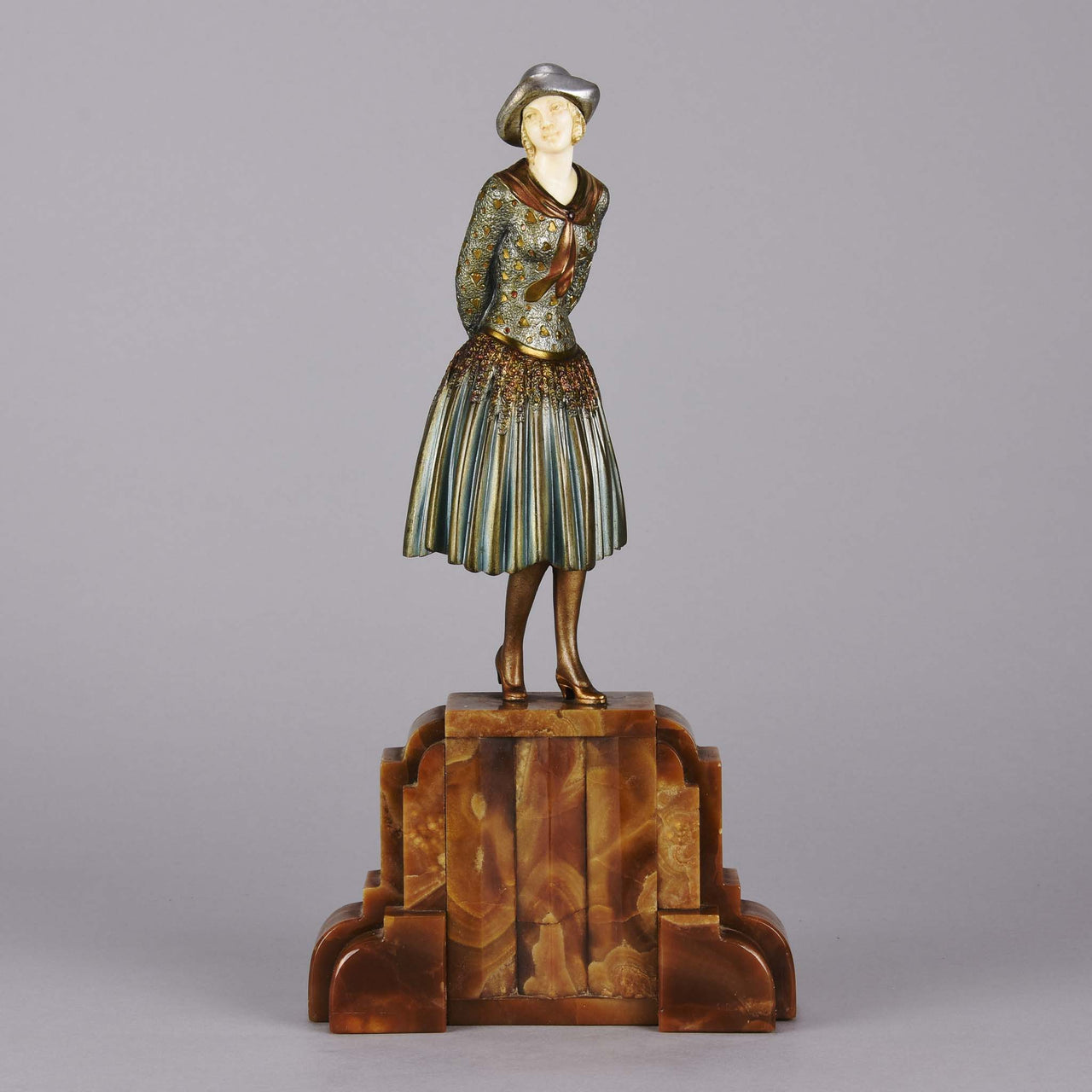 "Simplicité" by Demetre Chiparus