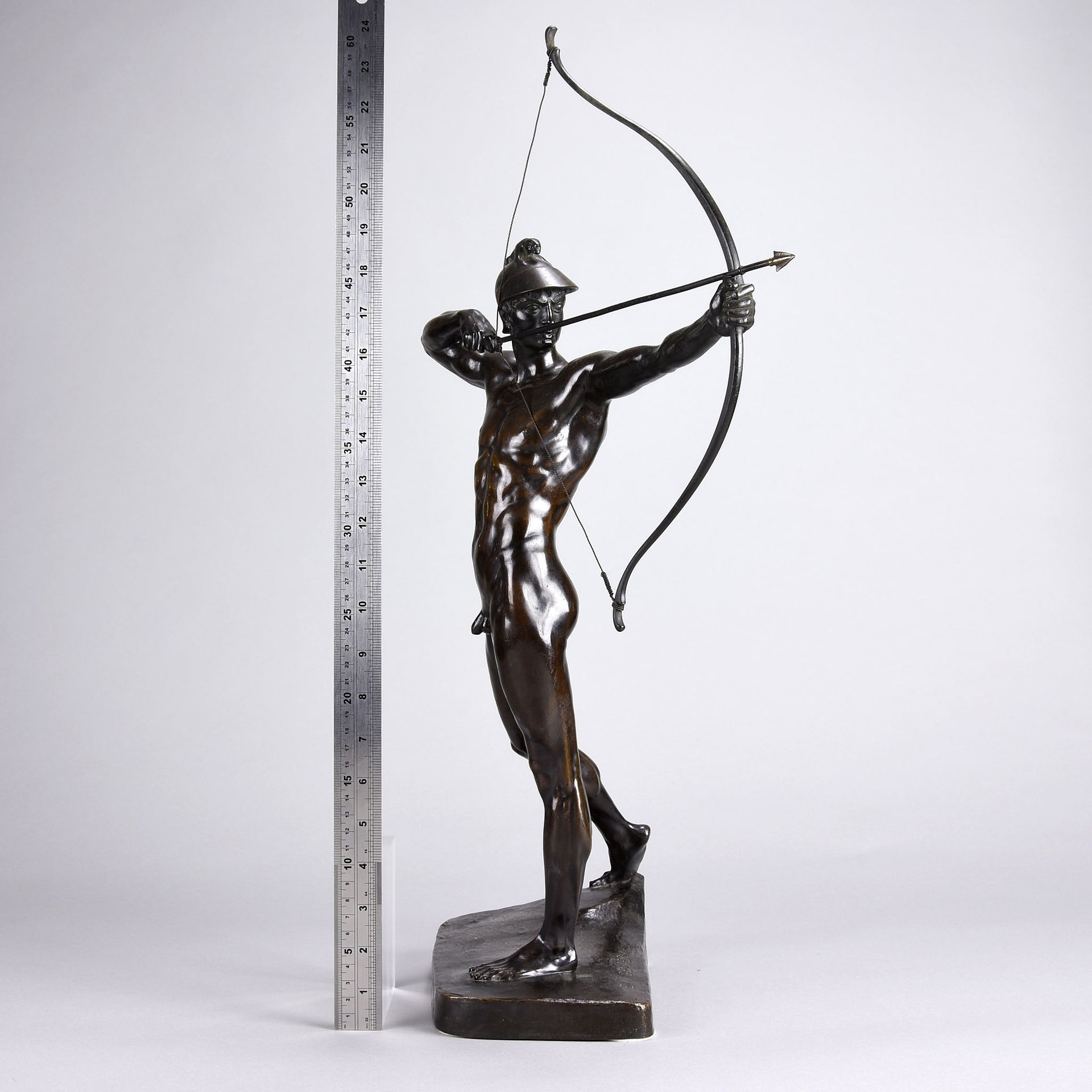 Bogenschutze - Art Deco Bronze Sculptures - E M Geiger