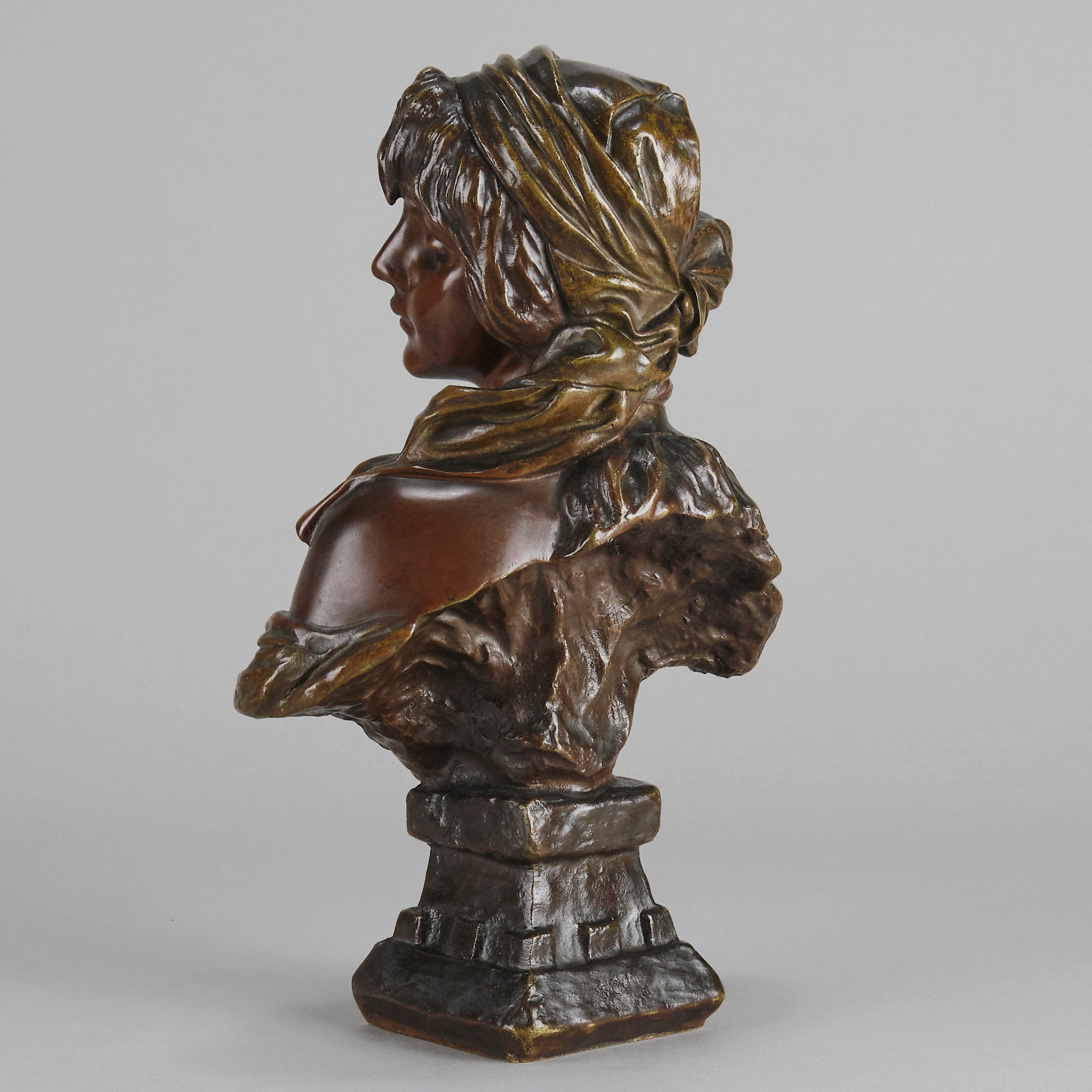 Art Nouveau Sculpture - Cendrillon Bust - Emmanuel Villanis