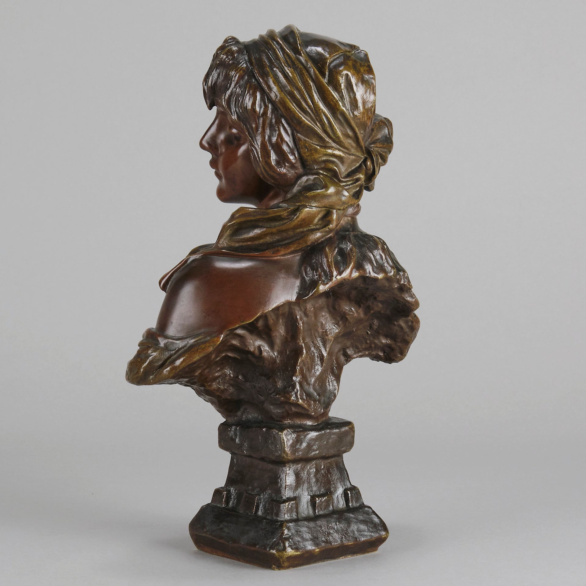 Art Nouveau Sculpture -  Emmanuel Villanis - Antique Bronze - Cendrillon Bust - Bronze statues for sale - Bronze sculptures for sale - Antique bronze statues Hickmet Fine Arts