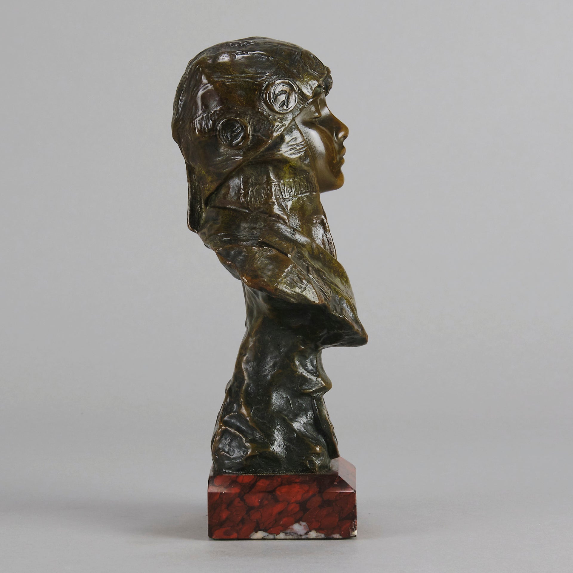 Dalila by Emmanuel Villanis a fantastic depiction of a young Deliah as a bronze bust. Covering her head with a hood