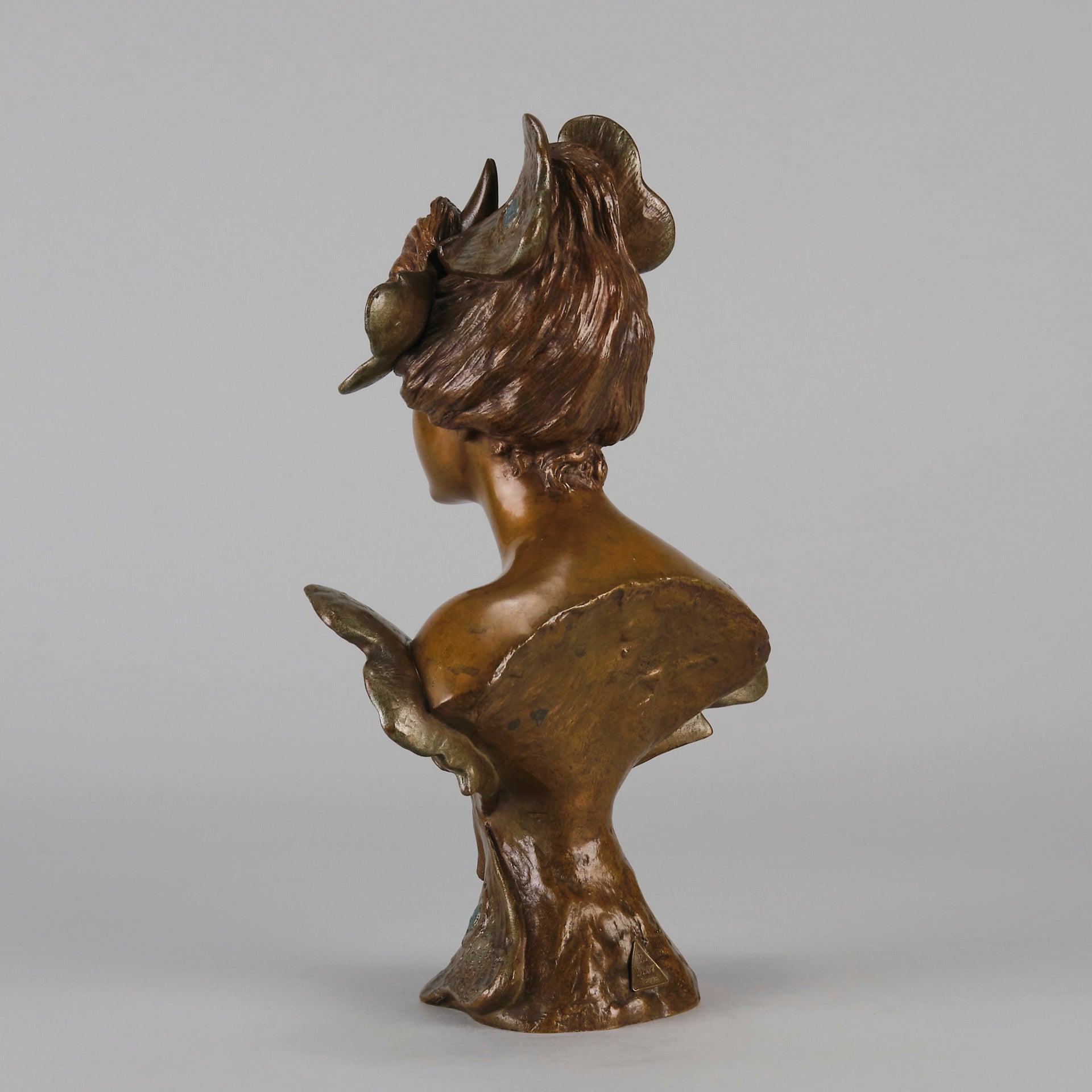 Art Nouveau Villanis Bust "Farfalla" - Hickmet Fine Arts