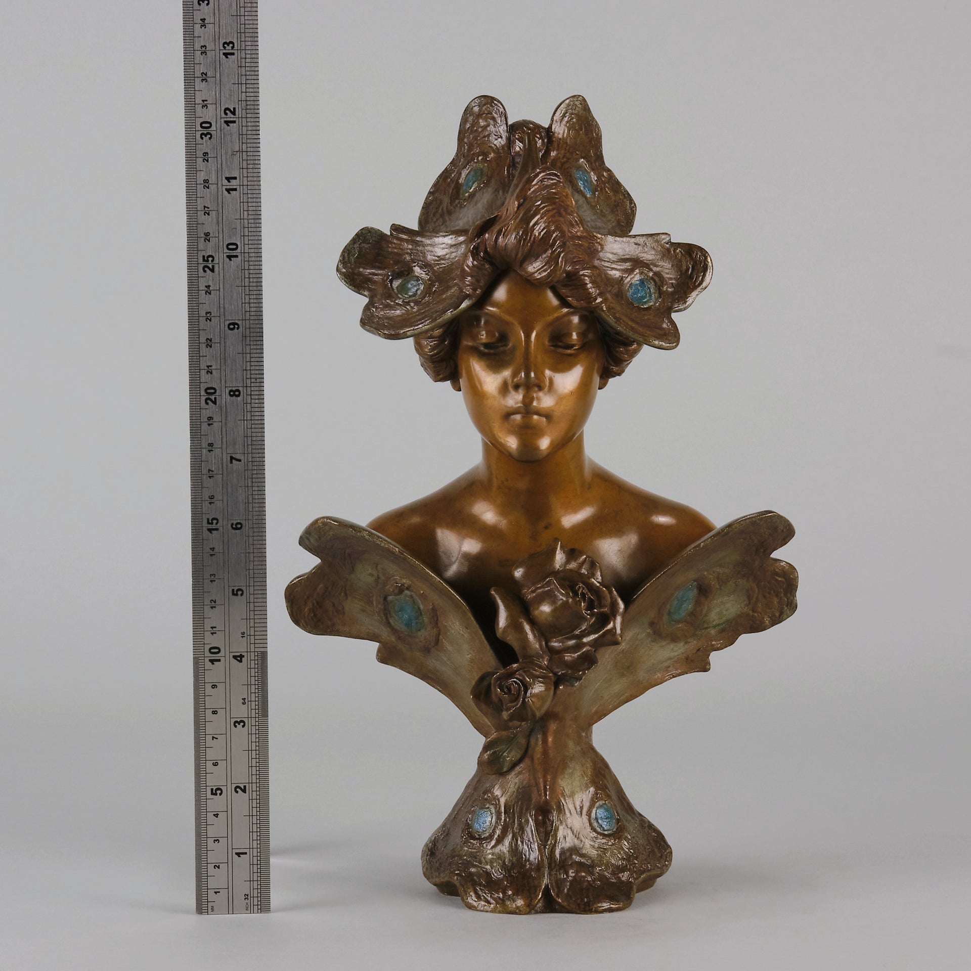 Art Nouveau Villanis Bust "Farfalla" - Hickmet Fine Arts