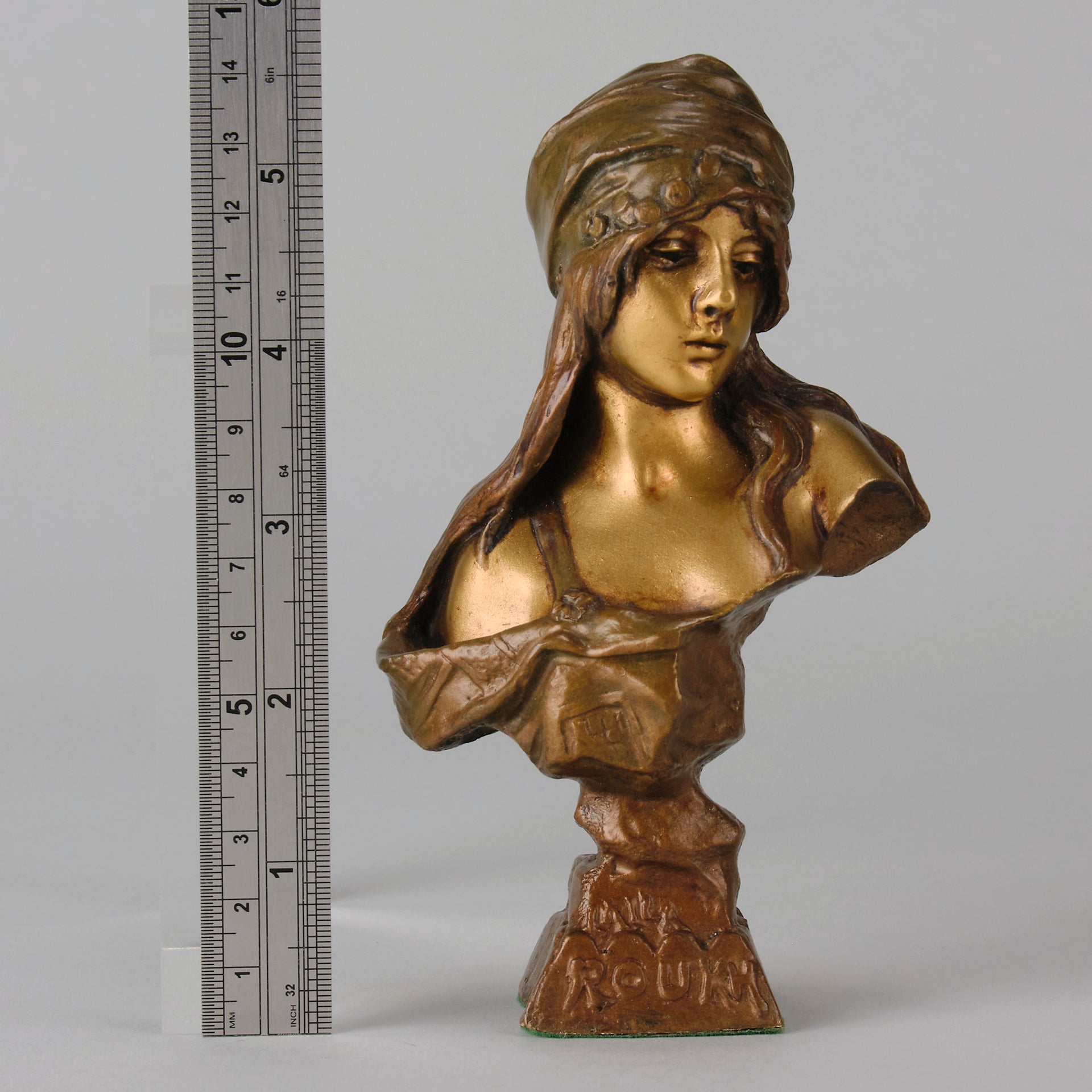 Antique Bronze - Lalla Roukh - Emmanue Villanis - Villanis Bronze - Bronze statues for sale - Bronze sculptures for sale - Antique bronze statues  - Hickmet Fine Arts 