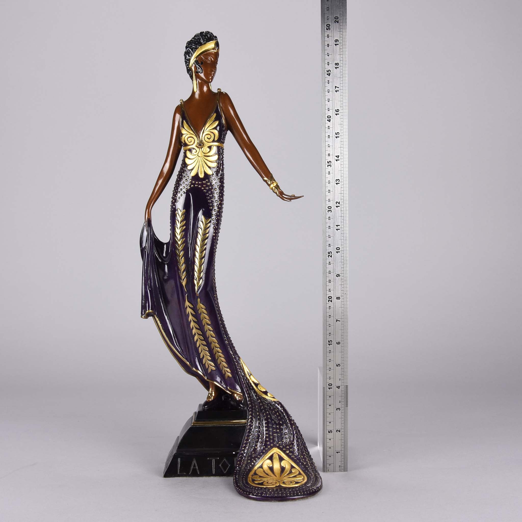 Erté Bronze Sculpture La Tosca - Romain de Tirtoff Bronze Figure