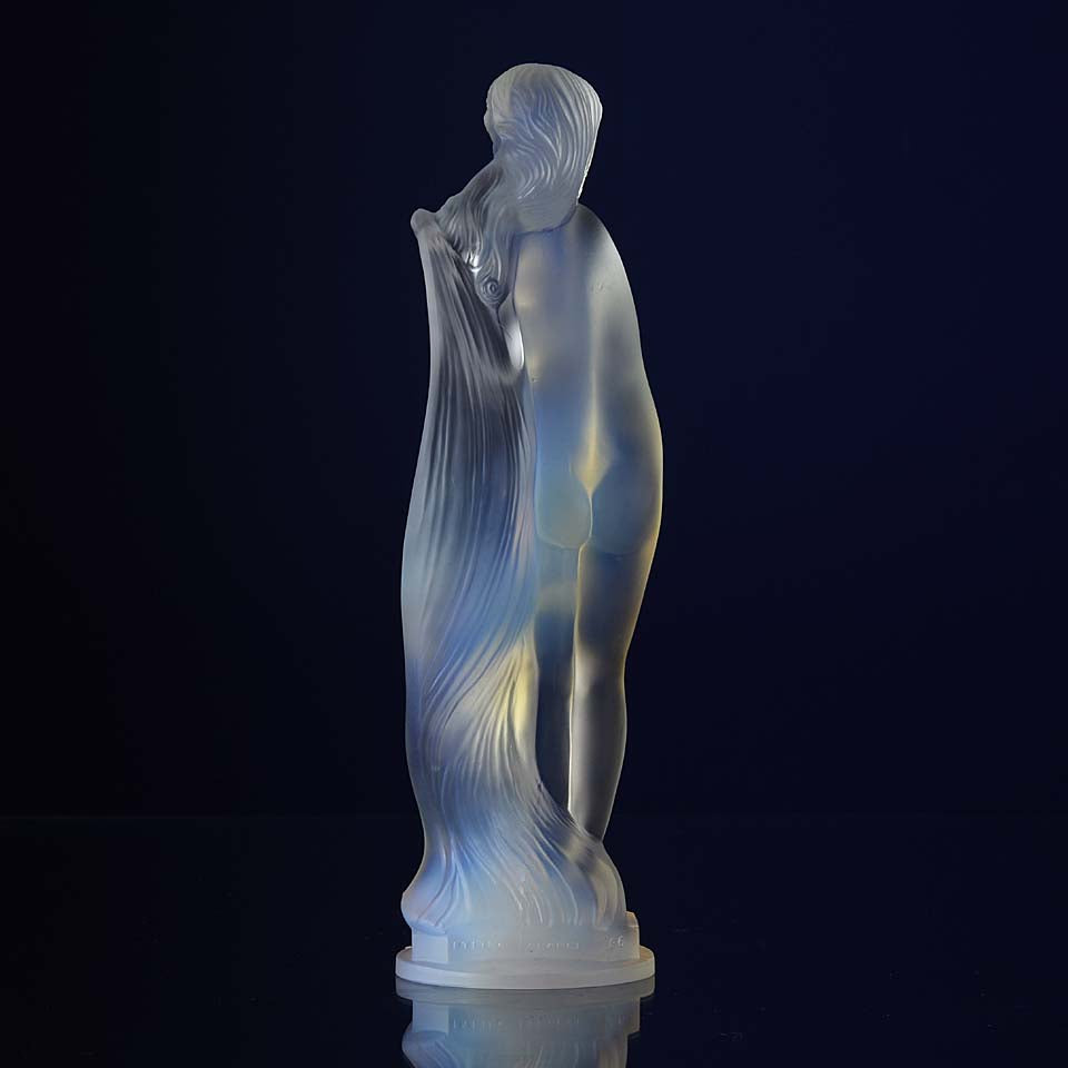Etling Glass Opalescent Glass Figure