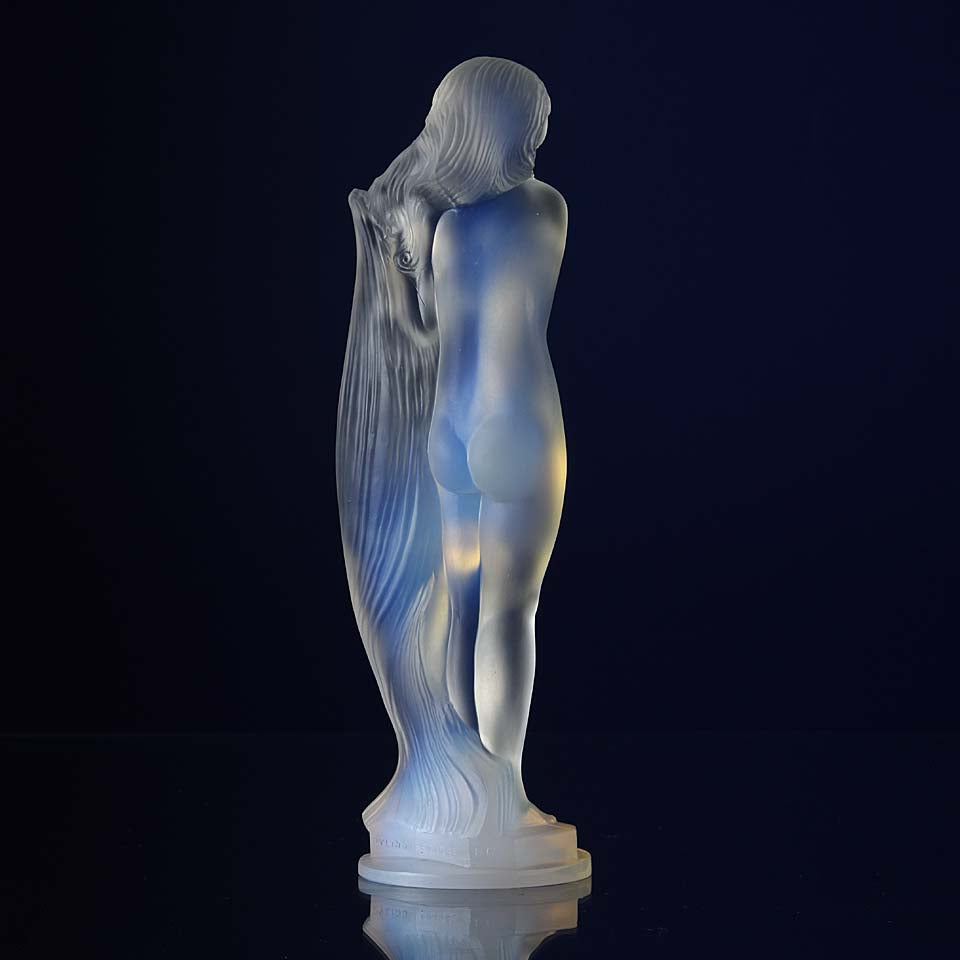 Etling Glass Opalescent Glass Figure