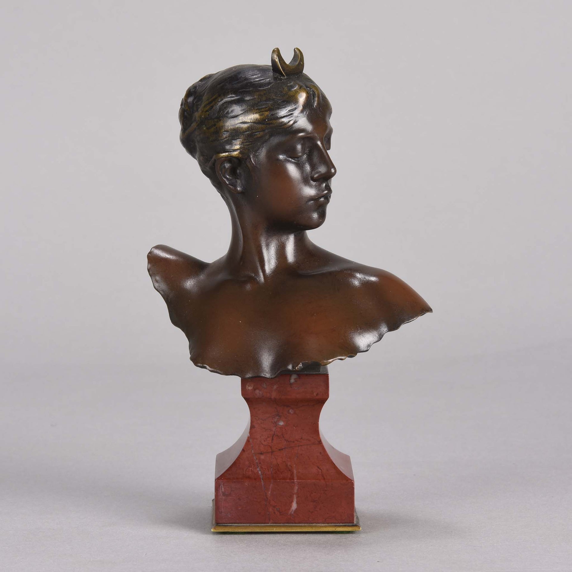 Falguiere Bronze Diana - Art Nouveau Bronze - Hickmet Fine Arts 