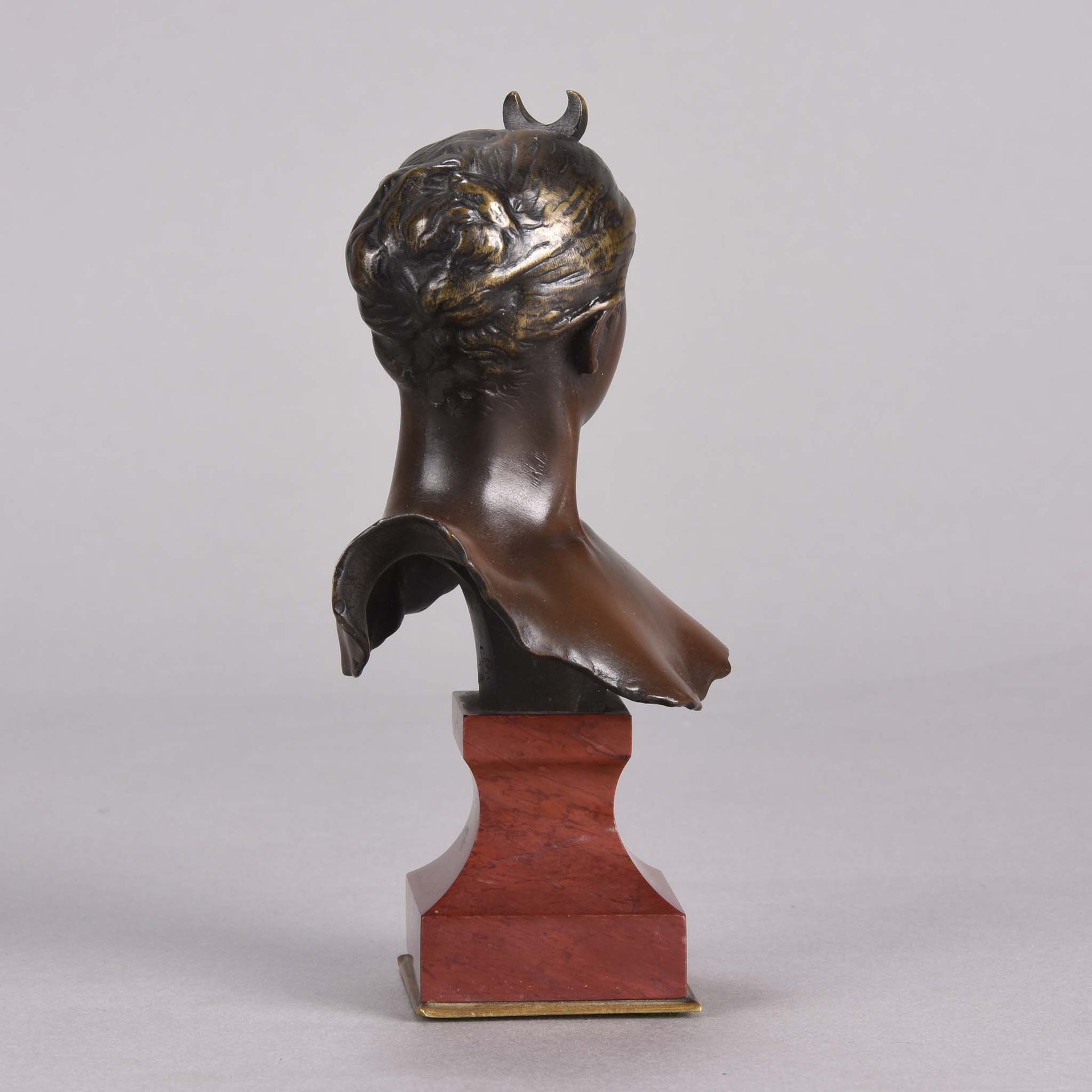 Falguiere Bronze Diana - Art Nouveau Bronze - Hickmet Fine Arts 
