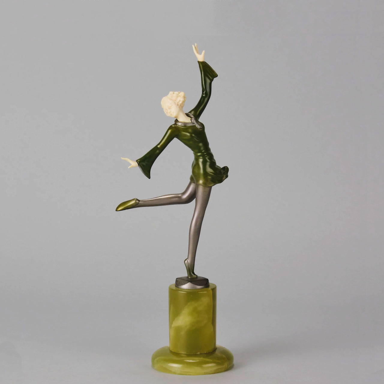 Art deco figurines – Lorenzl – Dancer - Antique Bronze - Art Deco Sculpture - Bronze statues for sale - art deco statues 1930s - art deco bronze figurines - antique bronze figures - bronze figurines for sale - Art Deco Bronze - genuine art deco figurines - Art Deco Bronze Lady - Antique bronze statues - Antique bronze sculptures for sale - Art Deco sculptures for sale – Hickmet Fine Arts