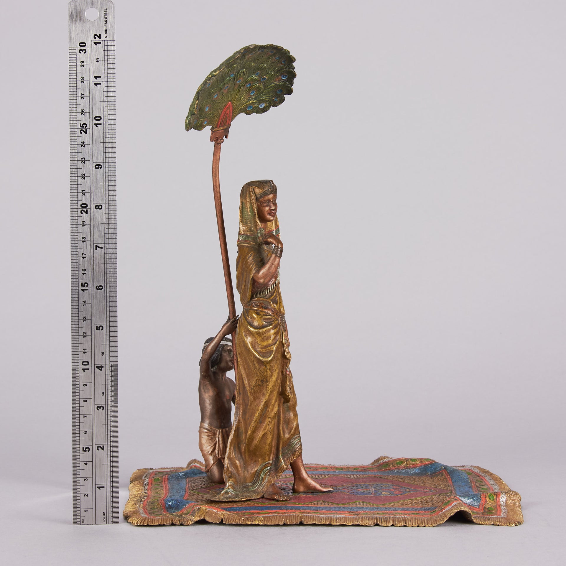 Bergman Harem Beauty bronze