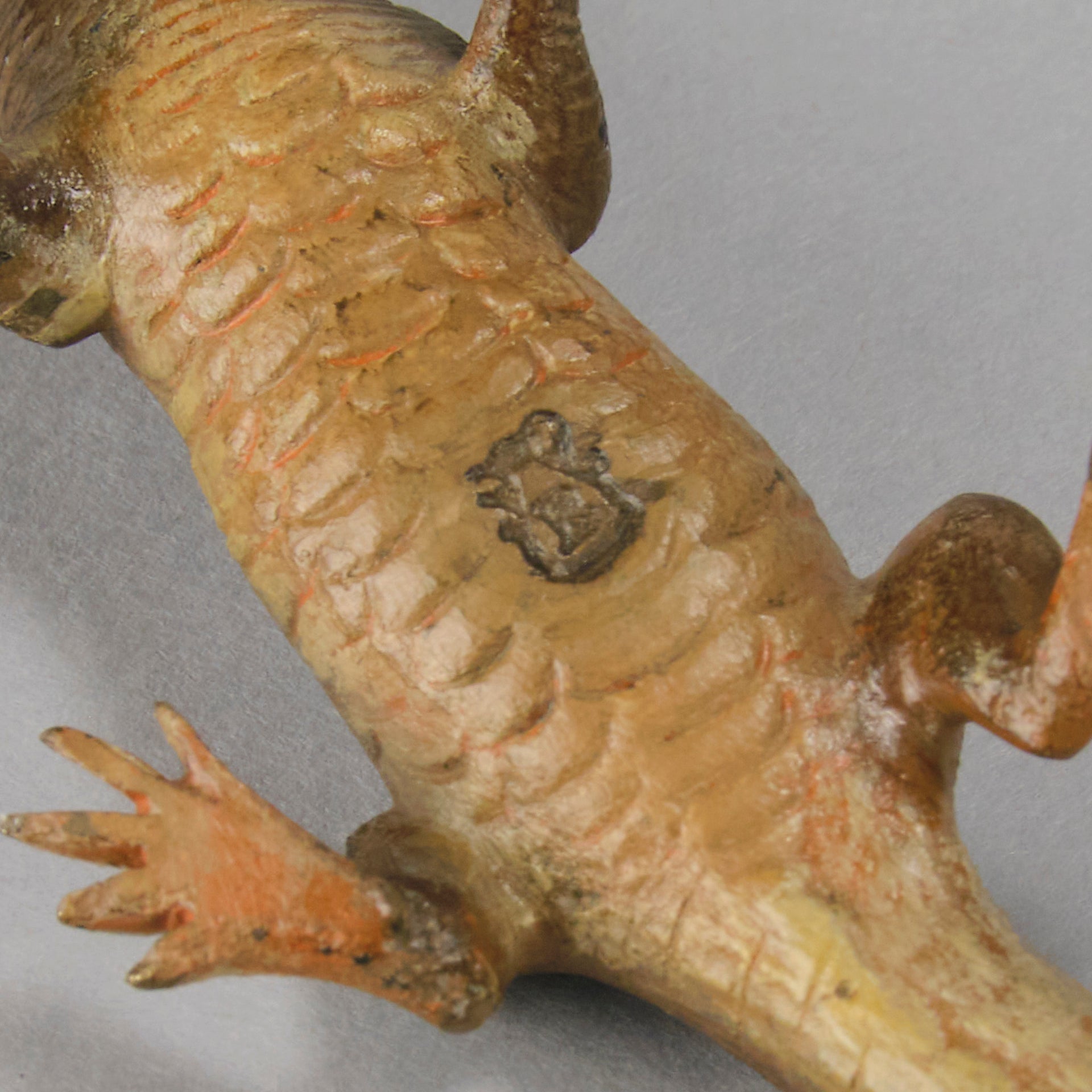 Antique Bronze walking Lizard by Franz Bergman ith very fine colours and good hand finished surface detail