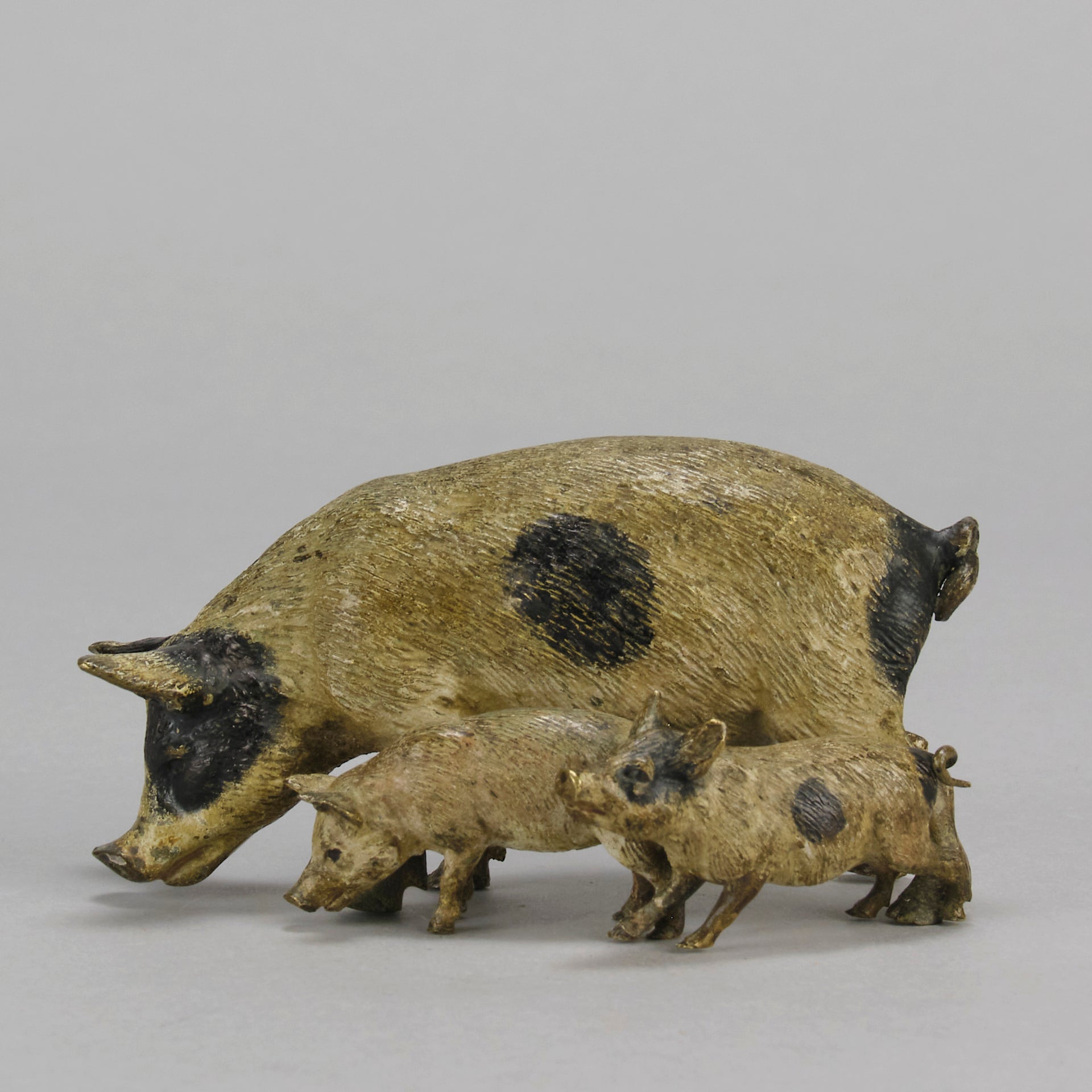 Bronze Sow & Piglets - Bergman Cold Painted Bronze - Hickmet Fine Arts