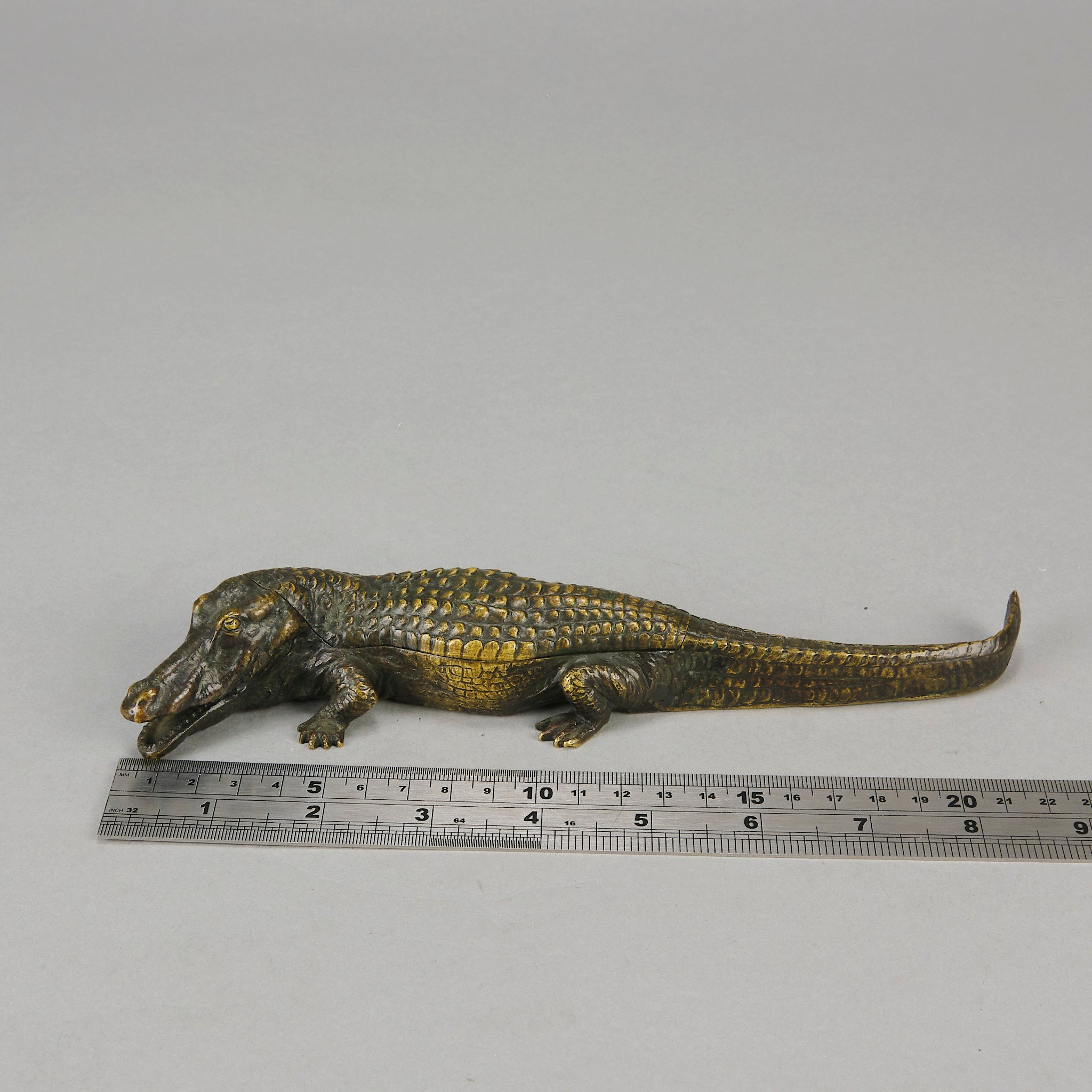 Suprise Crocodile - Bergman Bronze - Hickmet Fine Arts