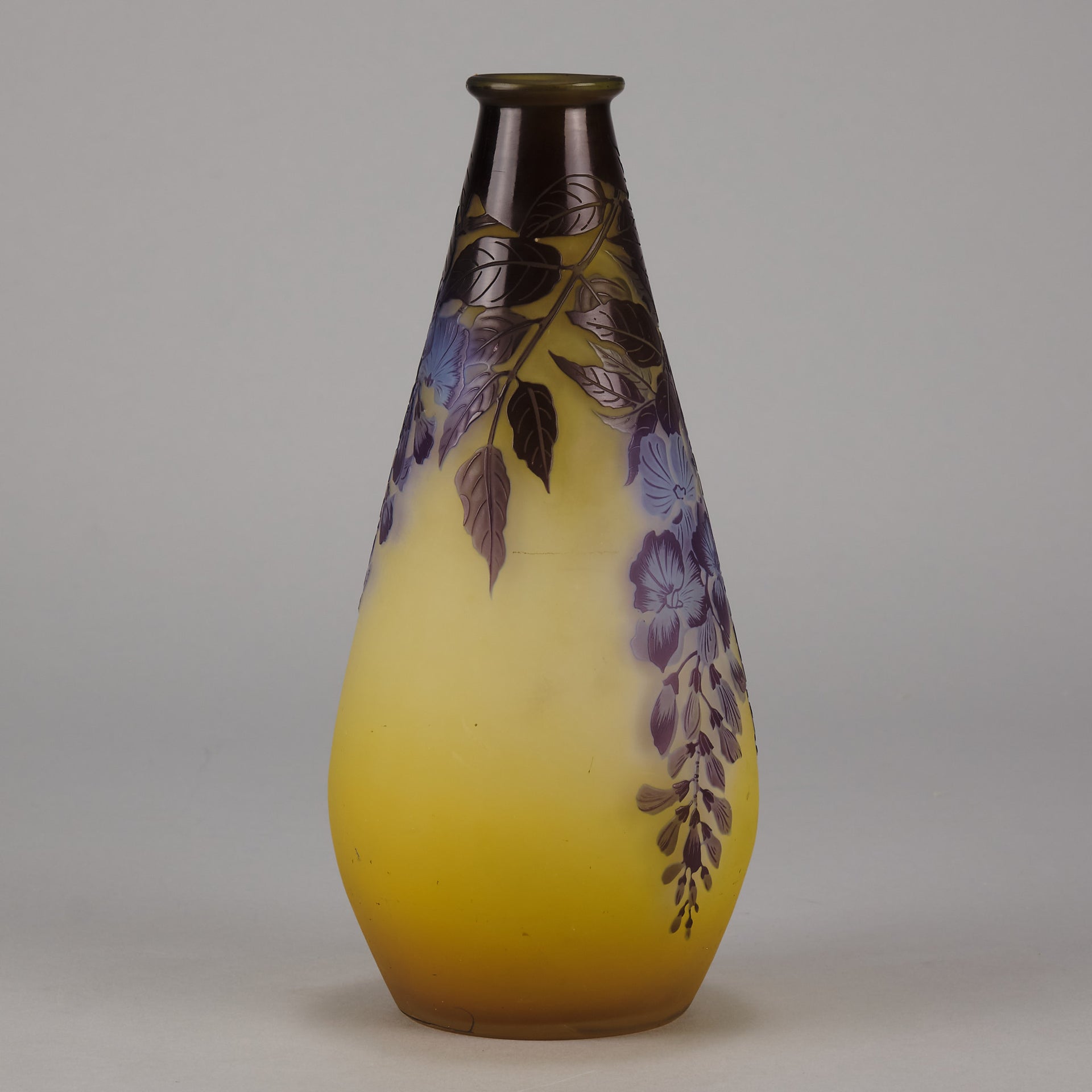 Galle hanging Wisteria vase
