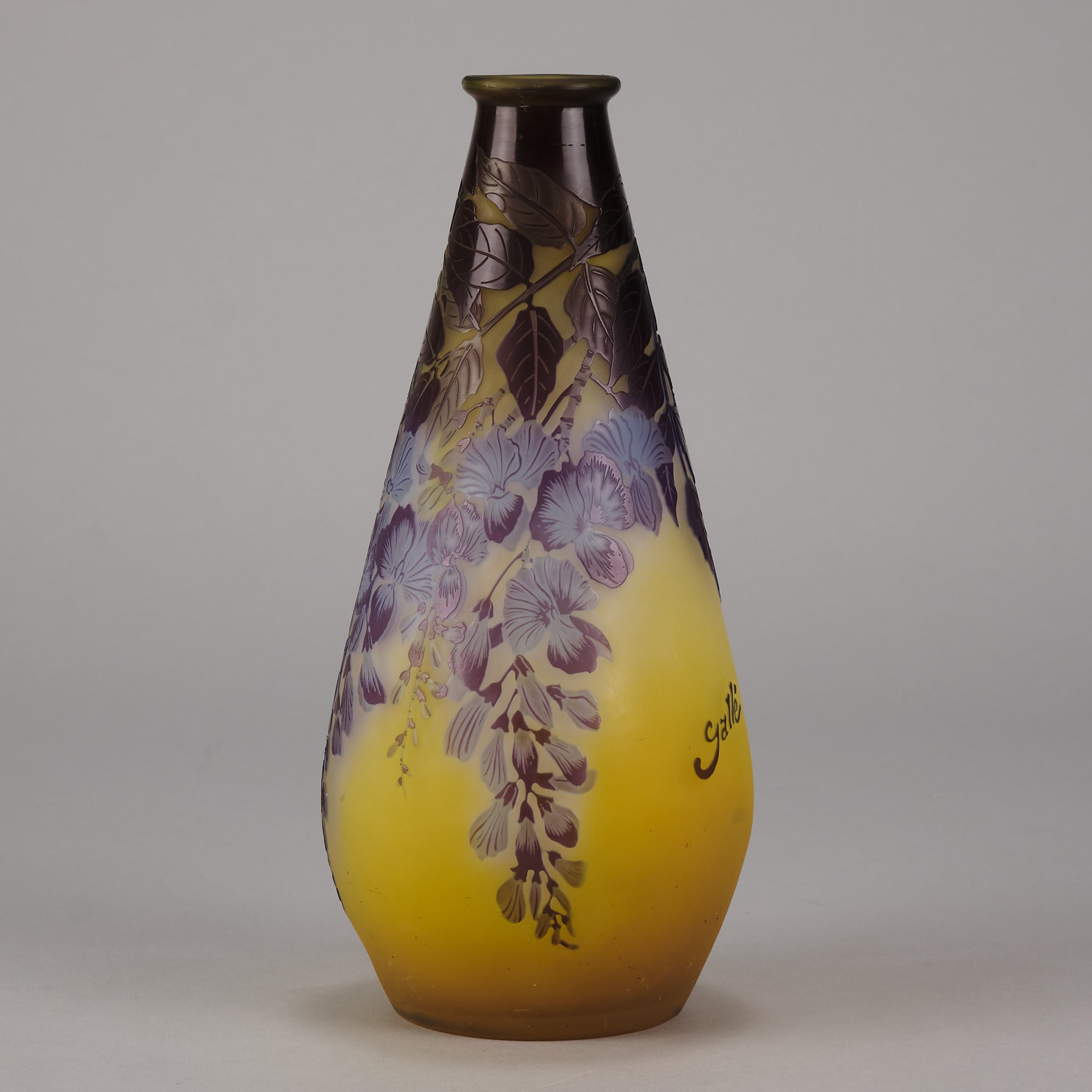 Galle hanging Wisteria vase