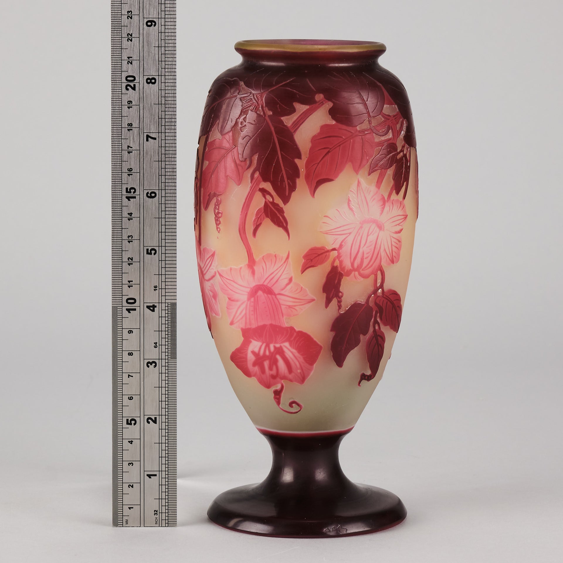 Galle cameo Pink Flower vase