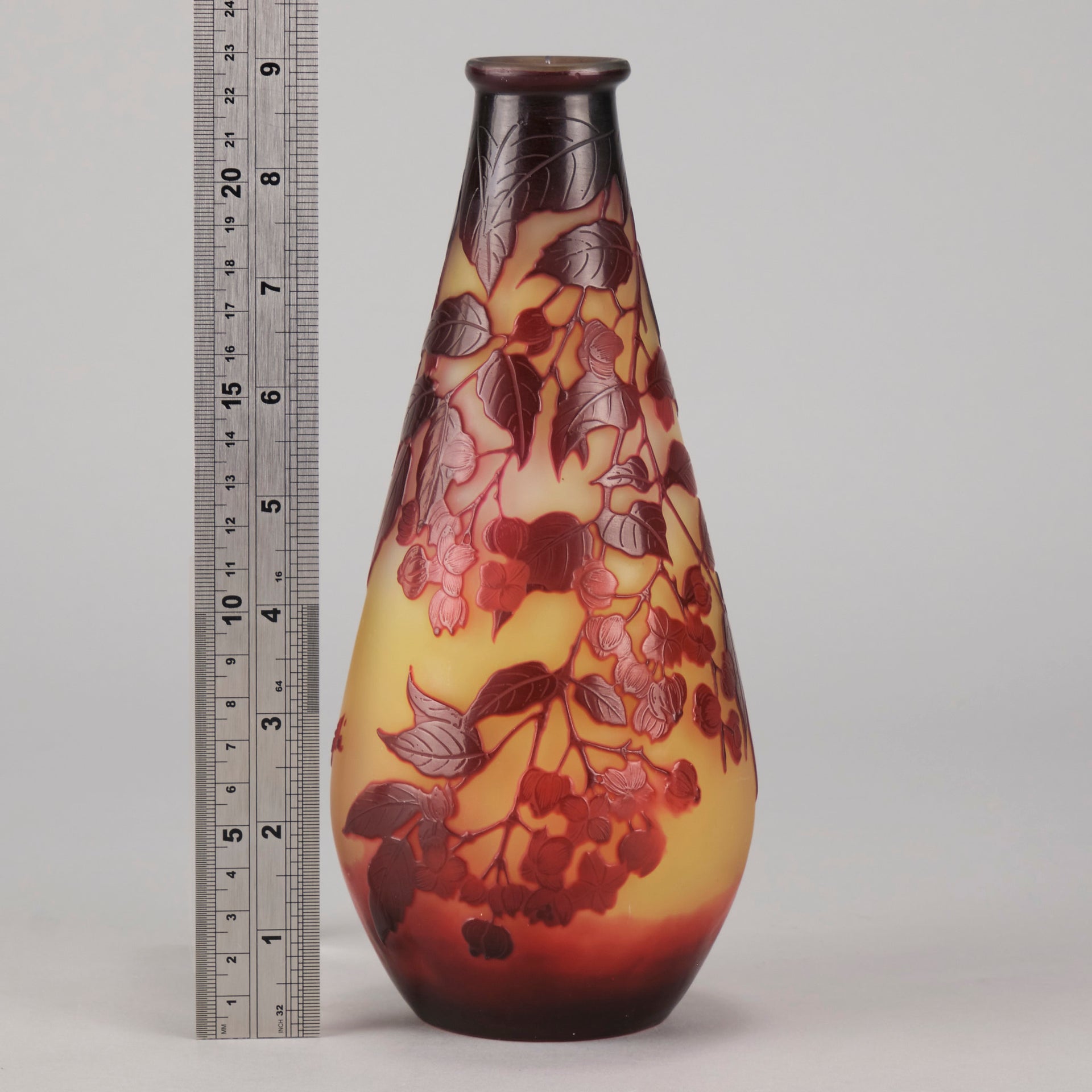 Emile Galle - Art Nouveau Glass - Galle vase - Slender Red Flower Vase - art nouveau glass vase – Hickmet Fine Arts