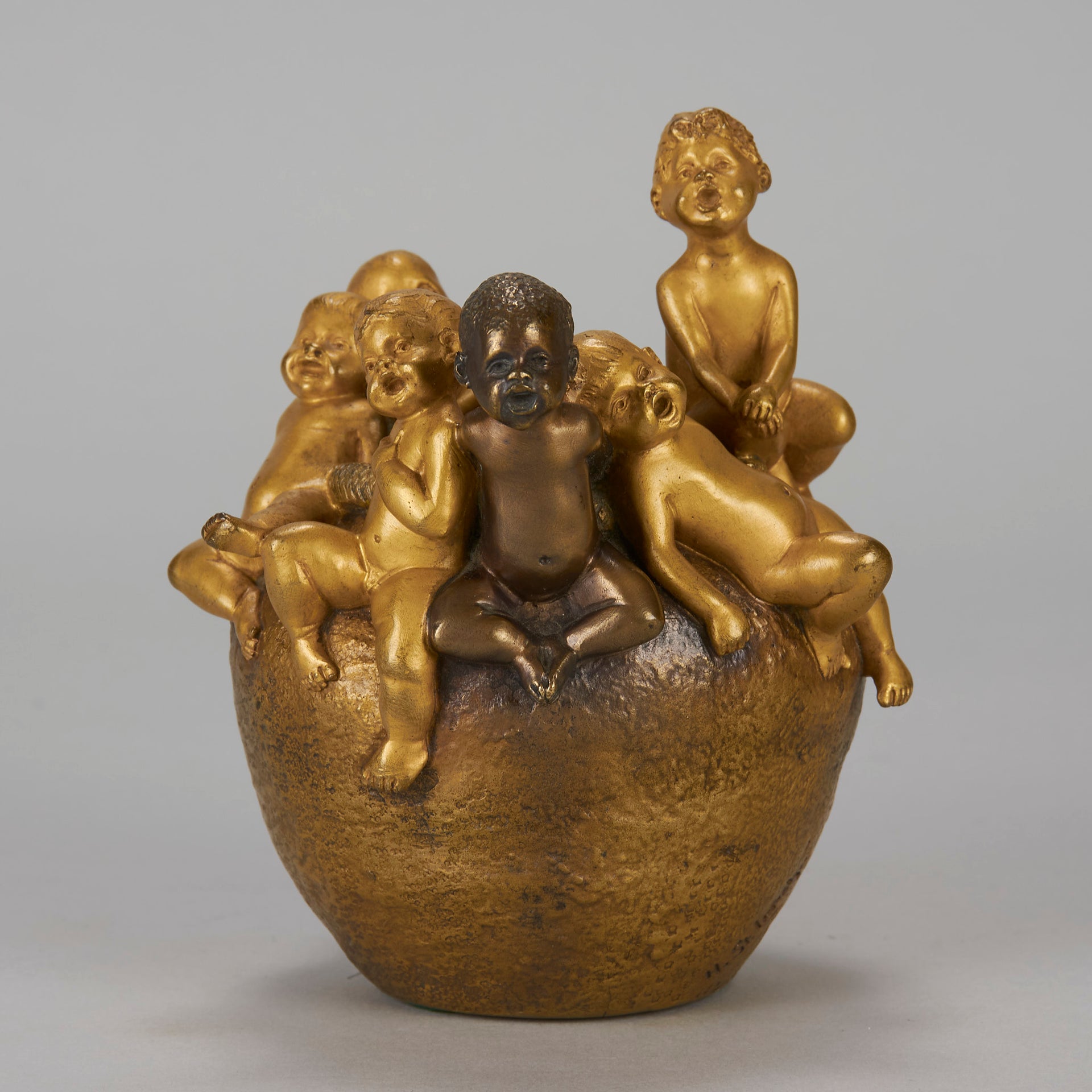 Bronze Children singing